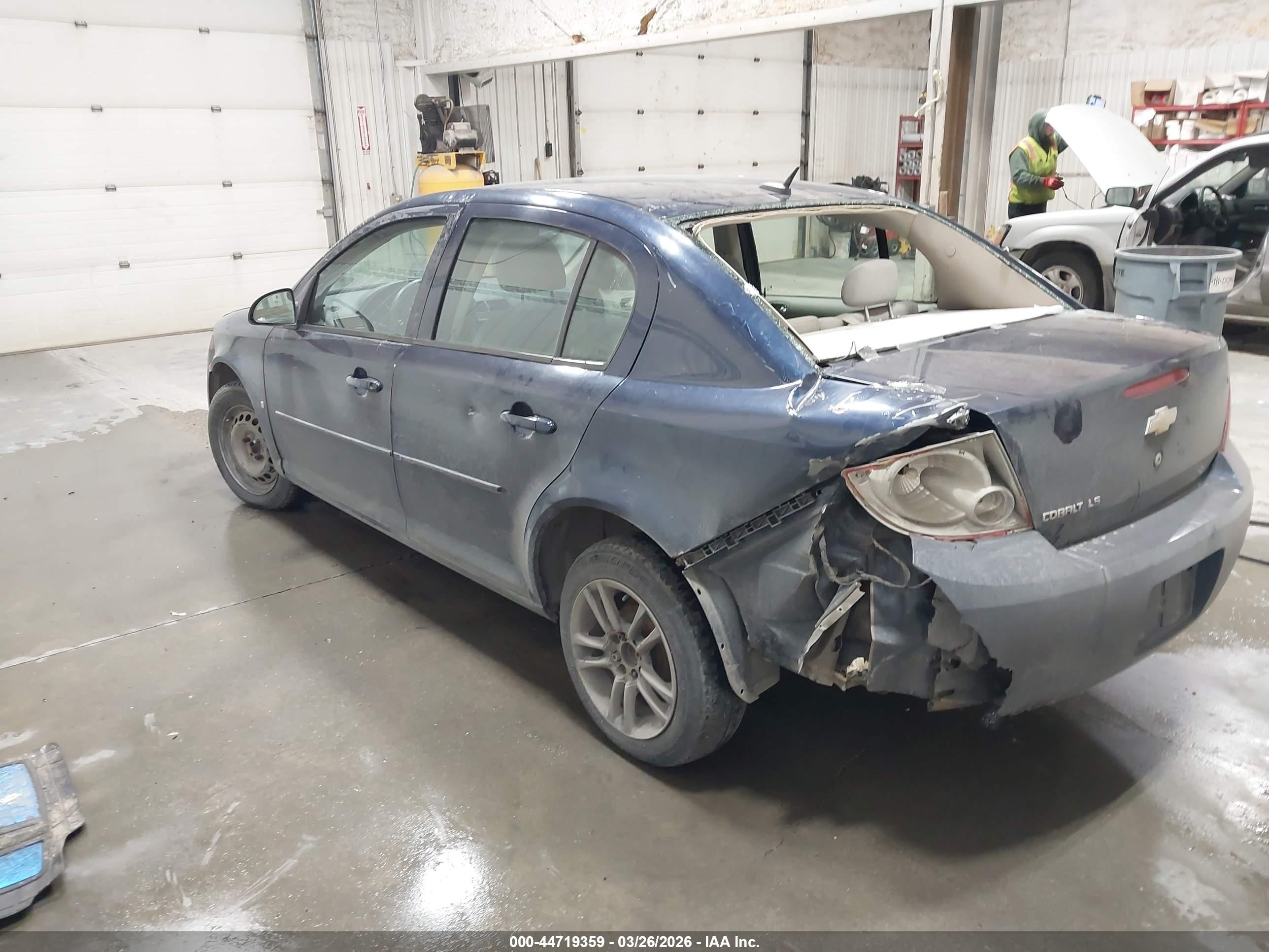 CHEVROLET COBALT image 3