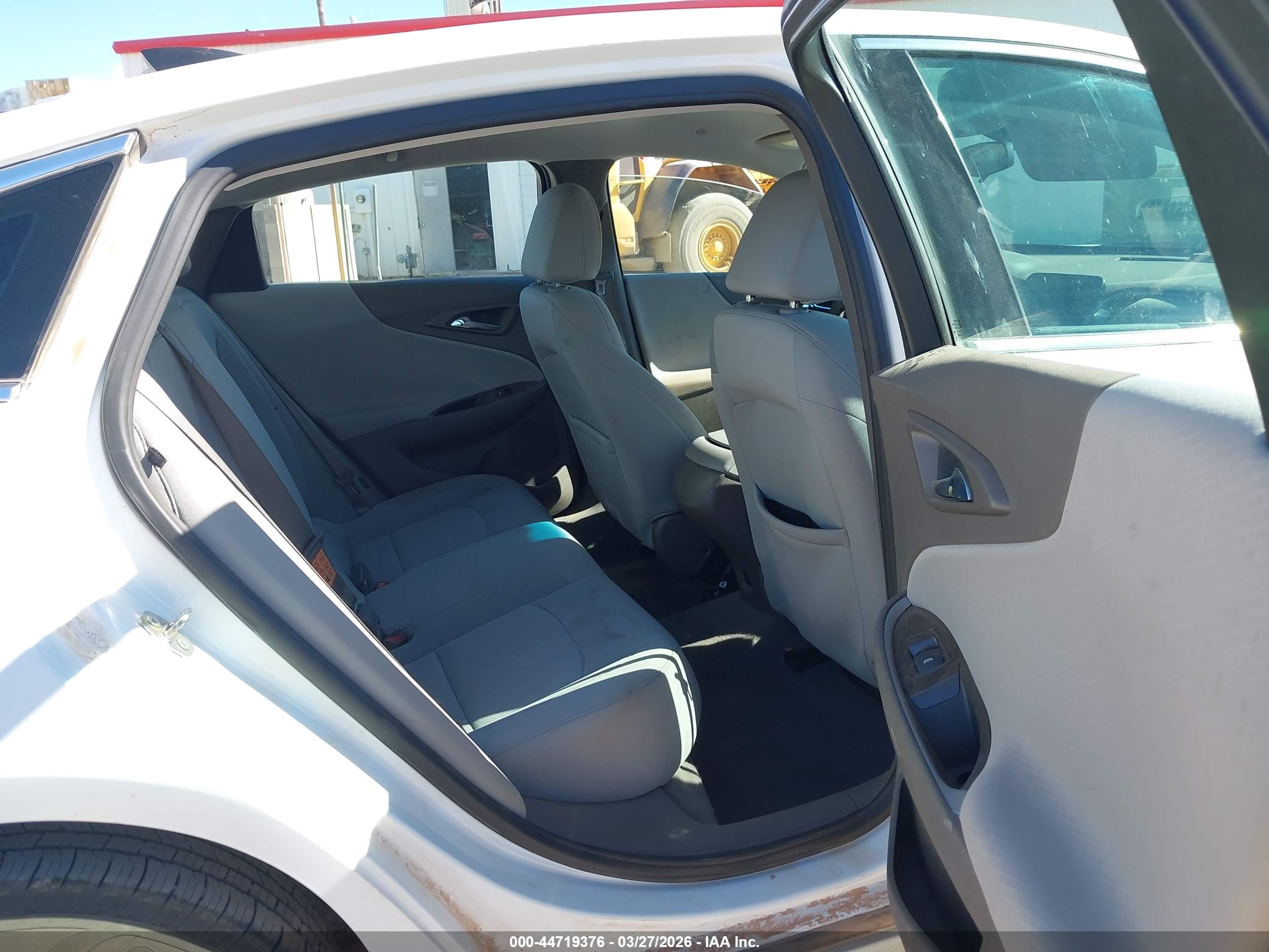 CHEVROLET MALIBU image 8