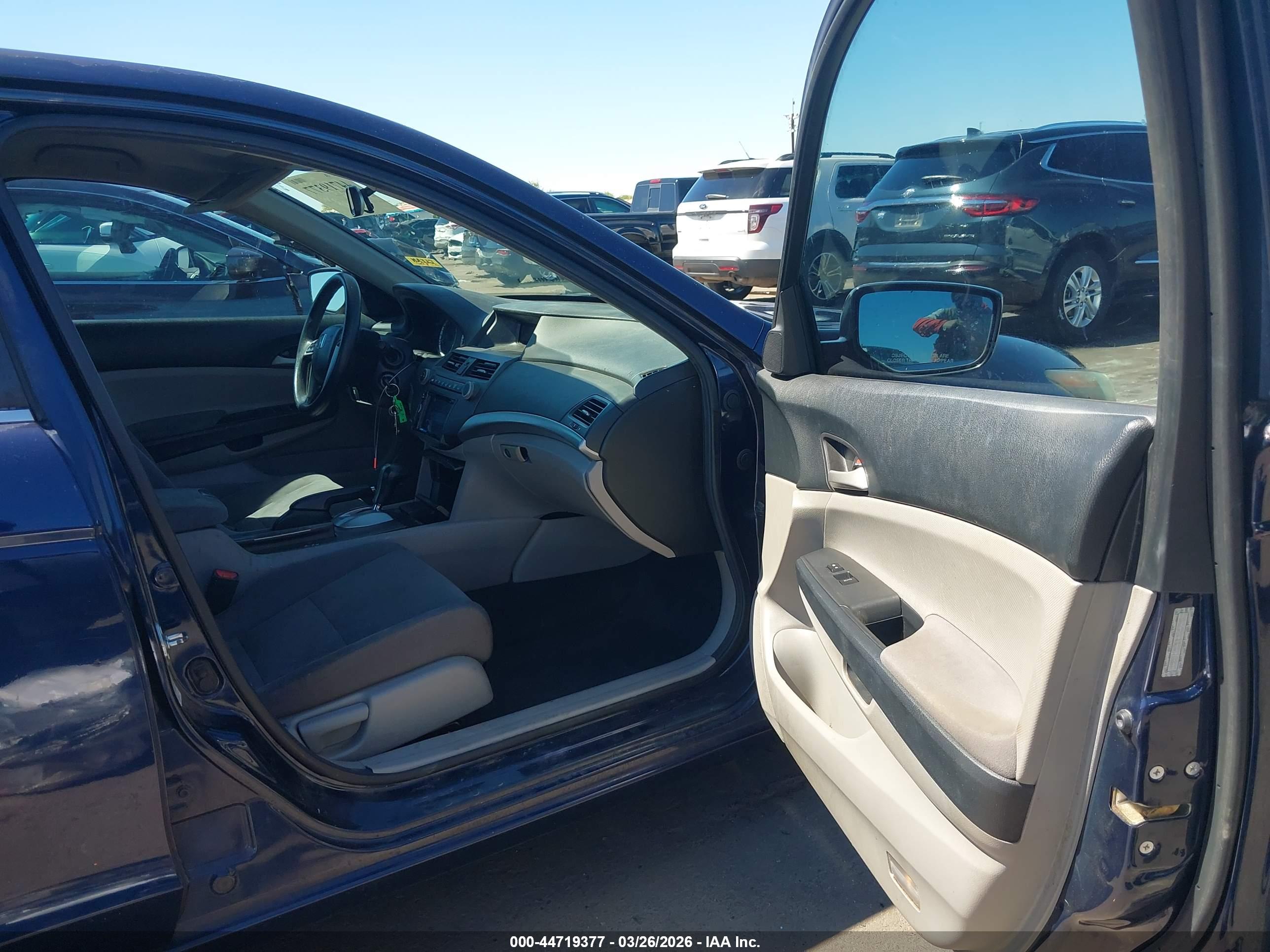 HONDA ACCORD image 5