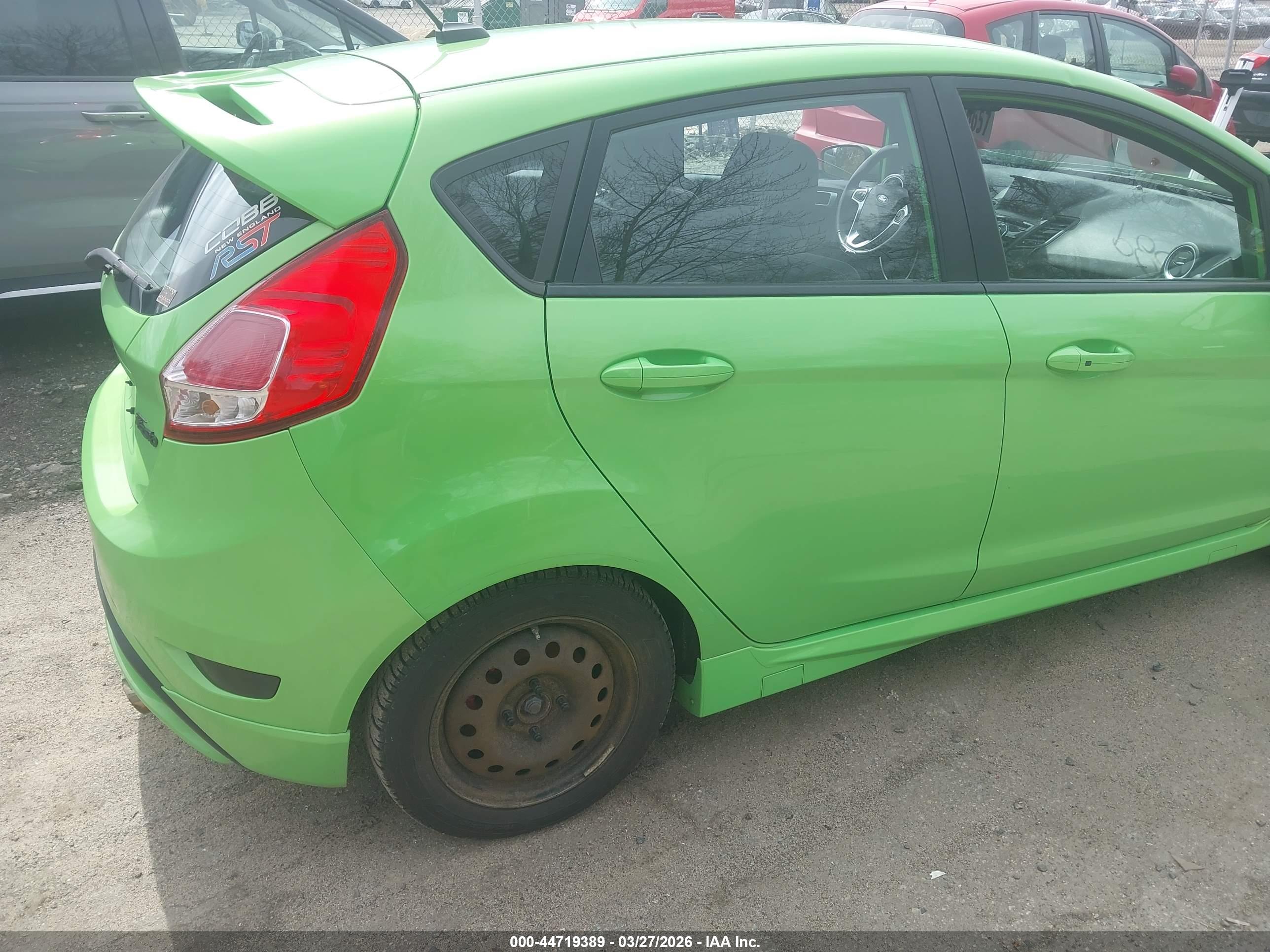 FORD FIESTA image 4