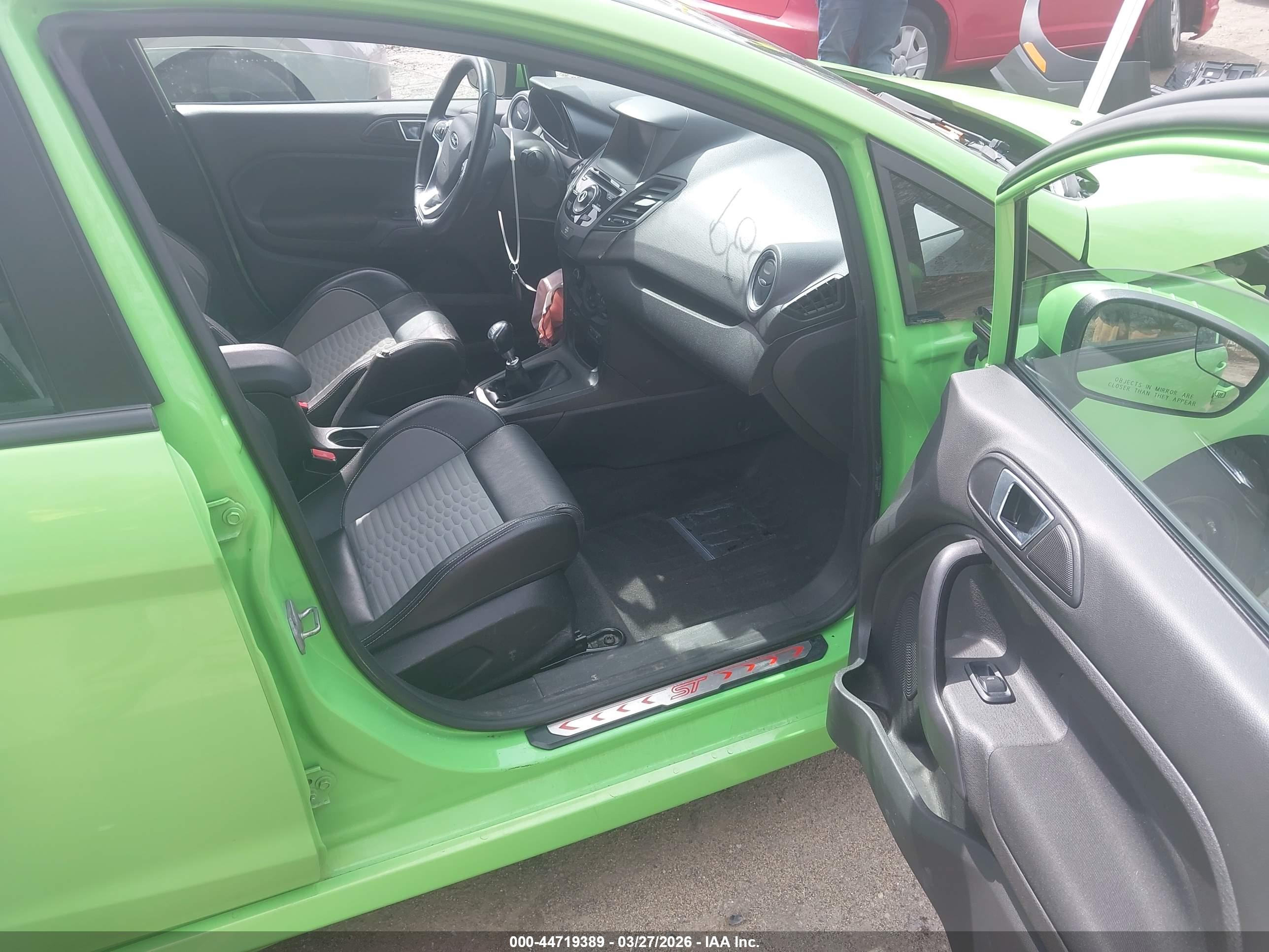 FORD FIESTA image 5