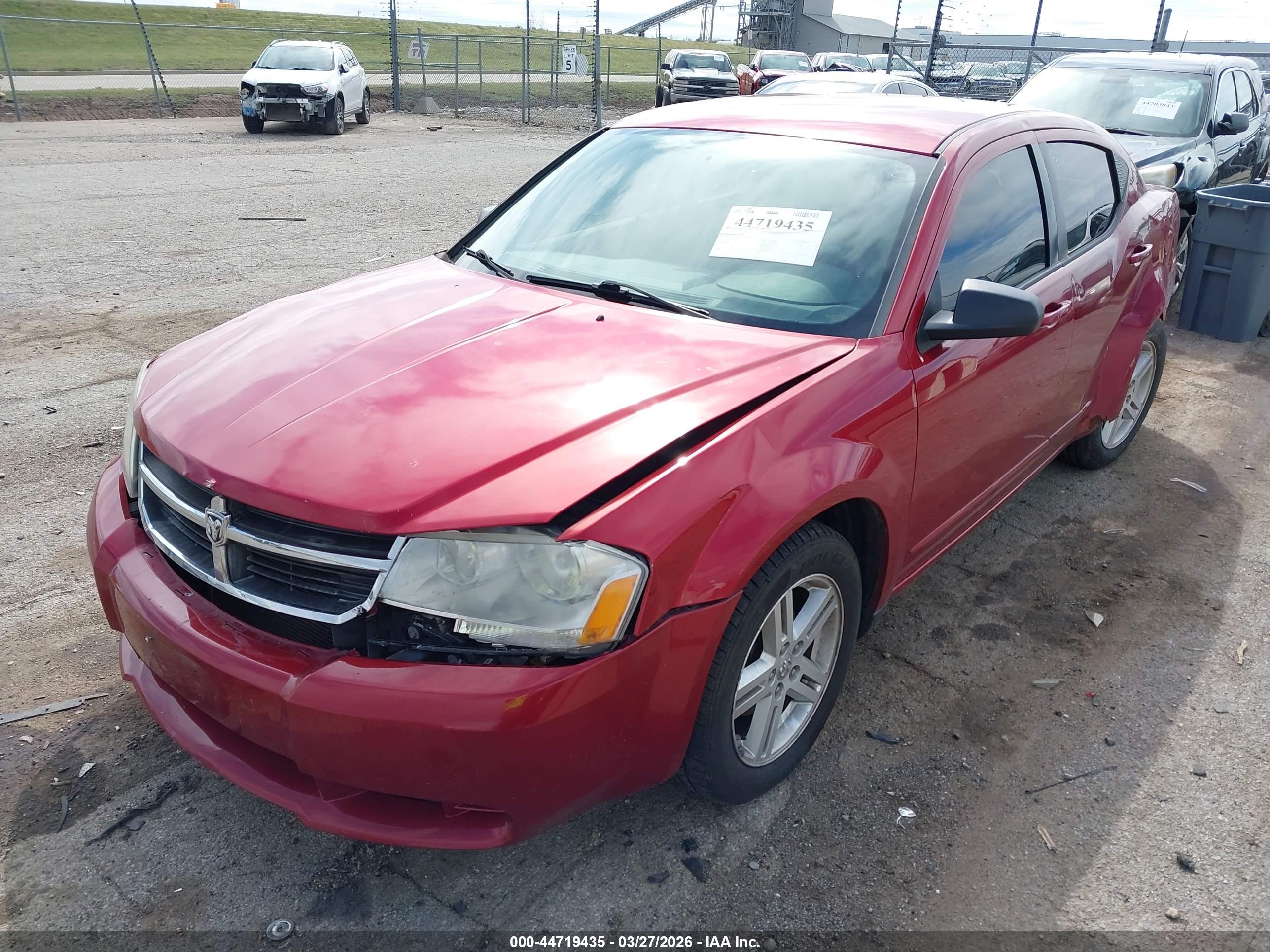 DODGE AVENGER image 2