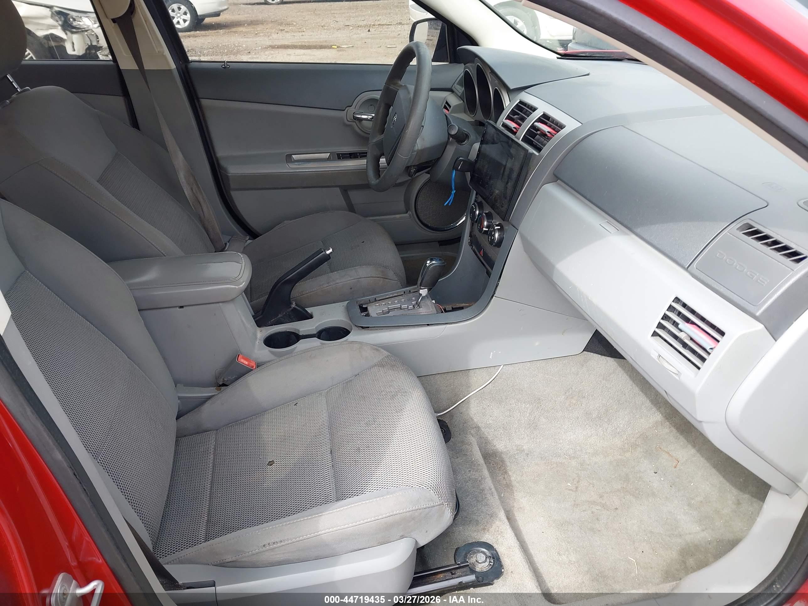 DODGE AVENGER image 5