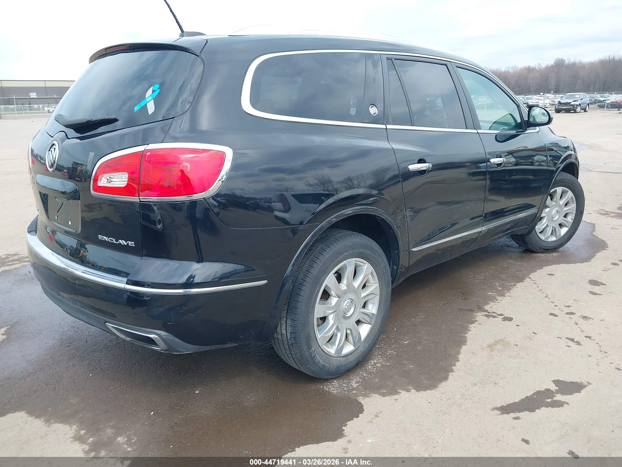 BUICK ENCLAVE image 4