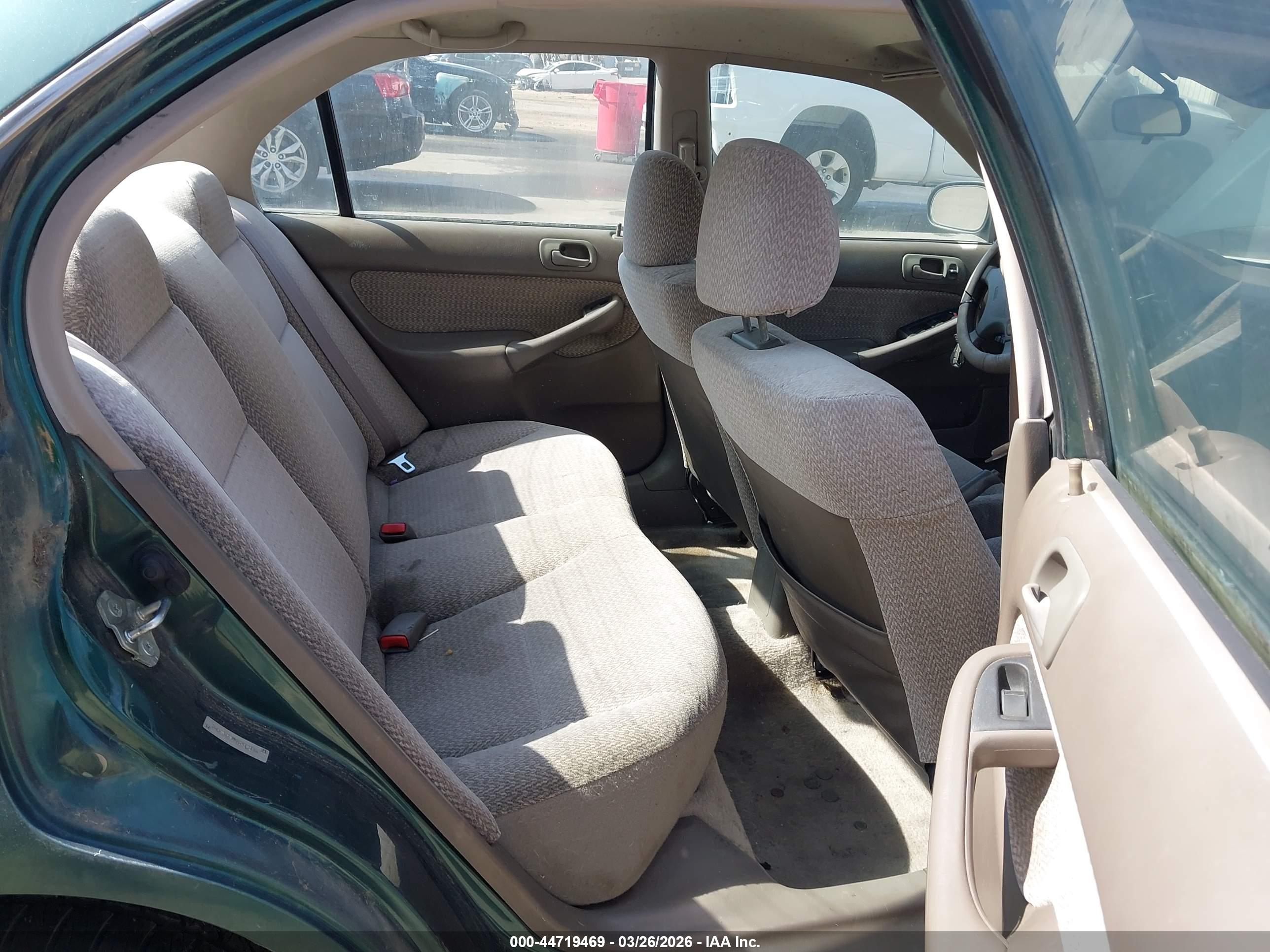 HONDA CIVIC image 8