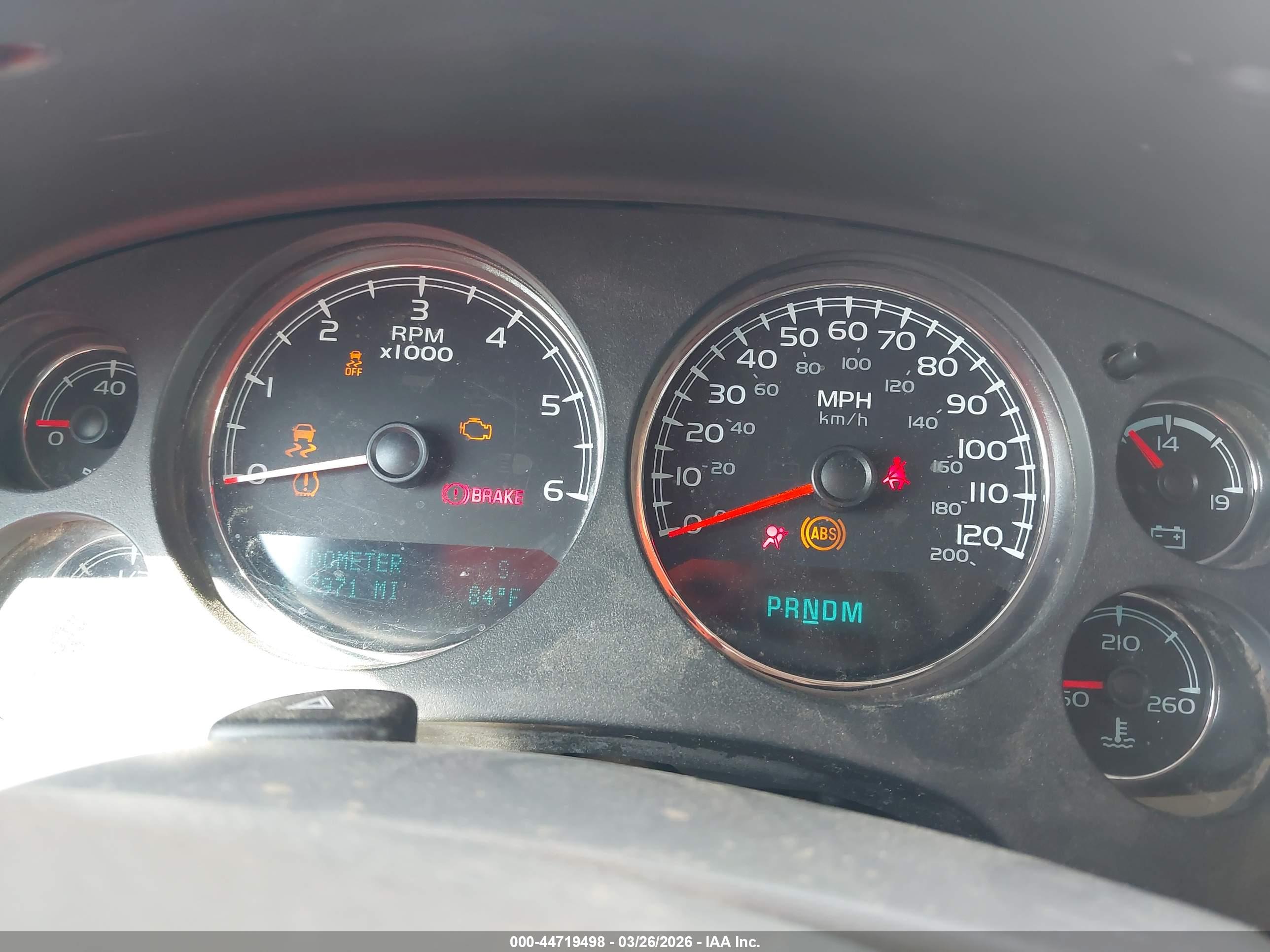 CHEVROLET TAHOE image 7