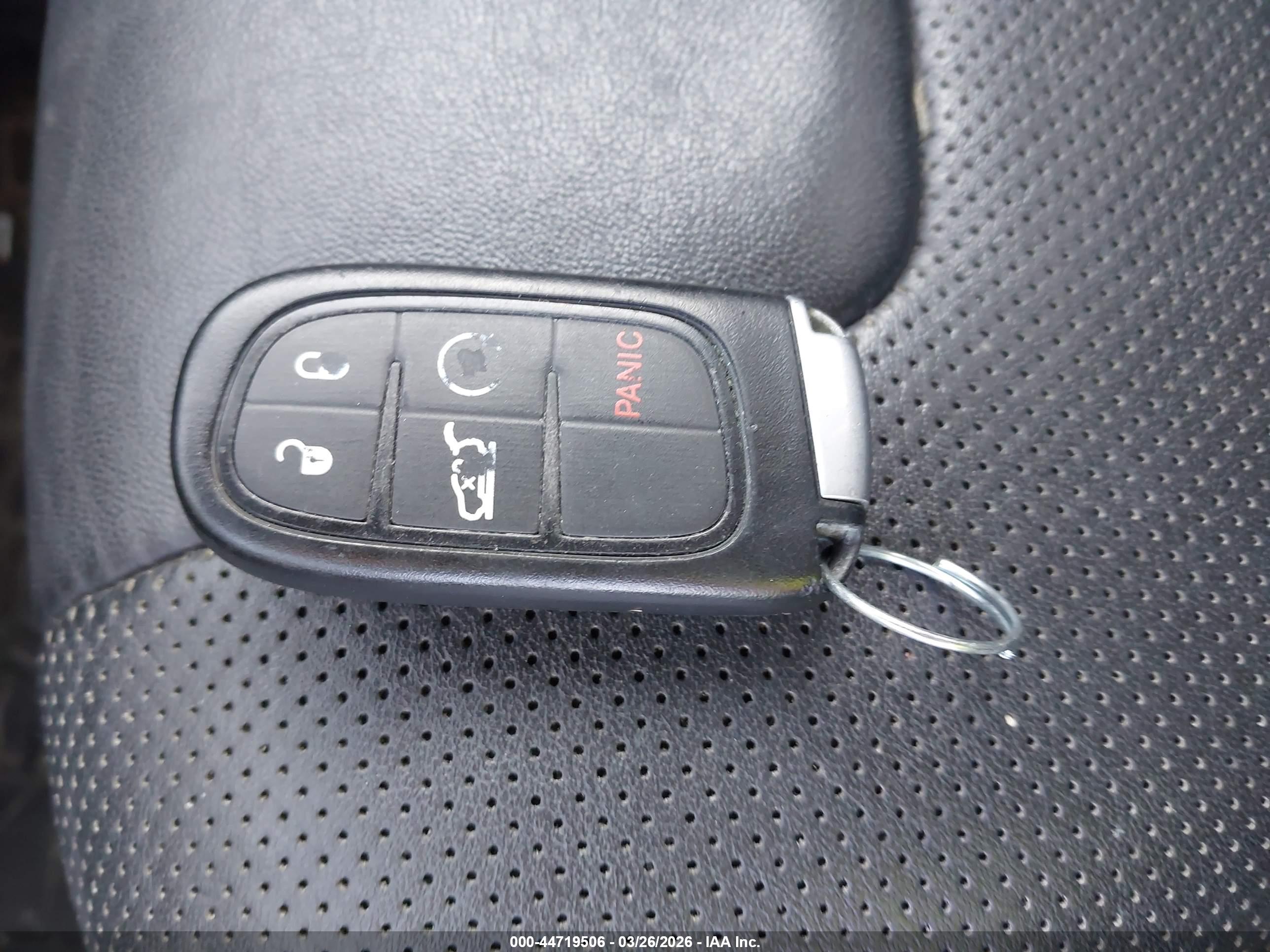 JEEP CHEROKEE image 11