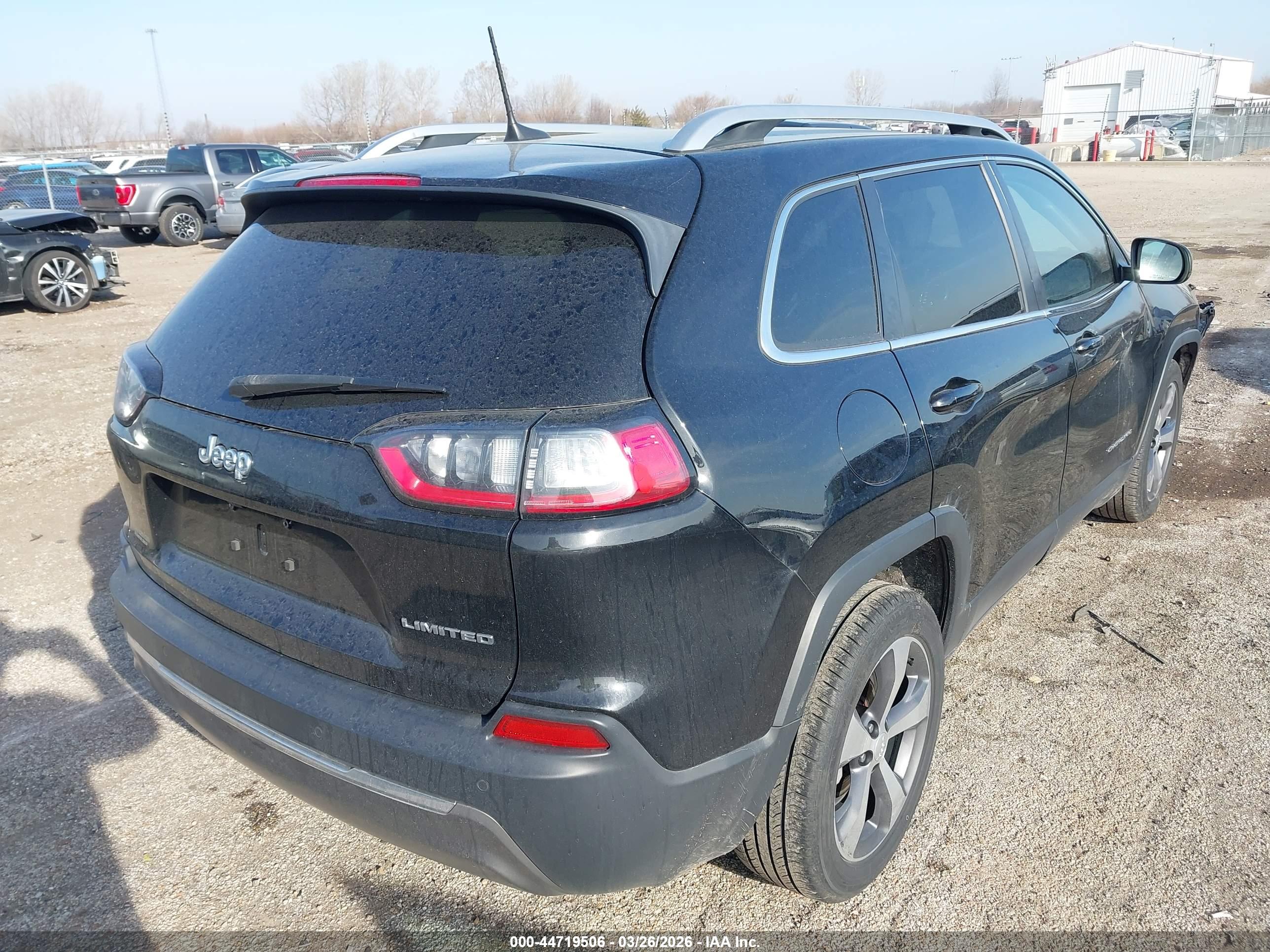 JEEP CHEROKEE image 4