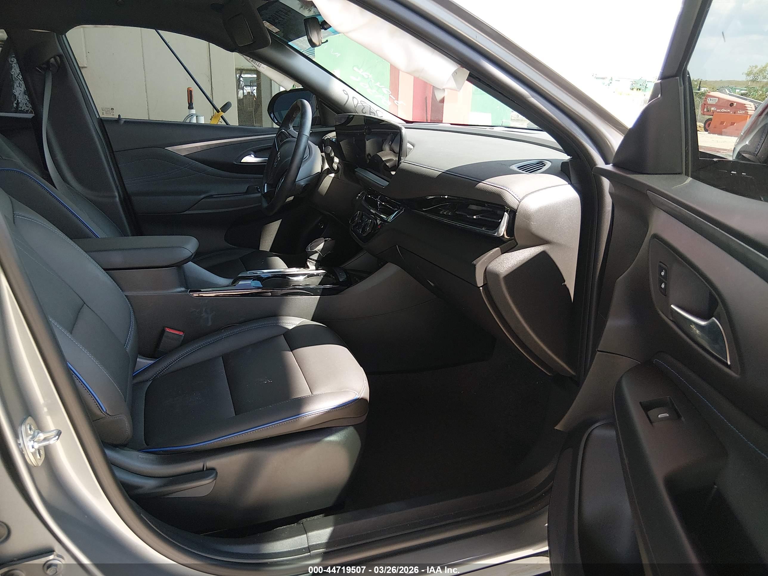 BUICK ENVISTA image 5