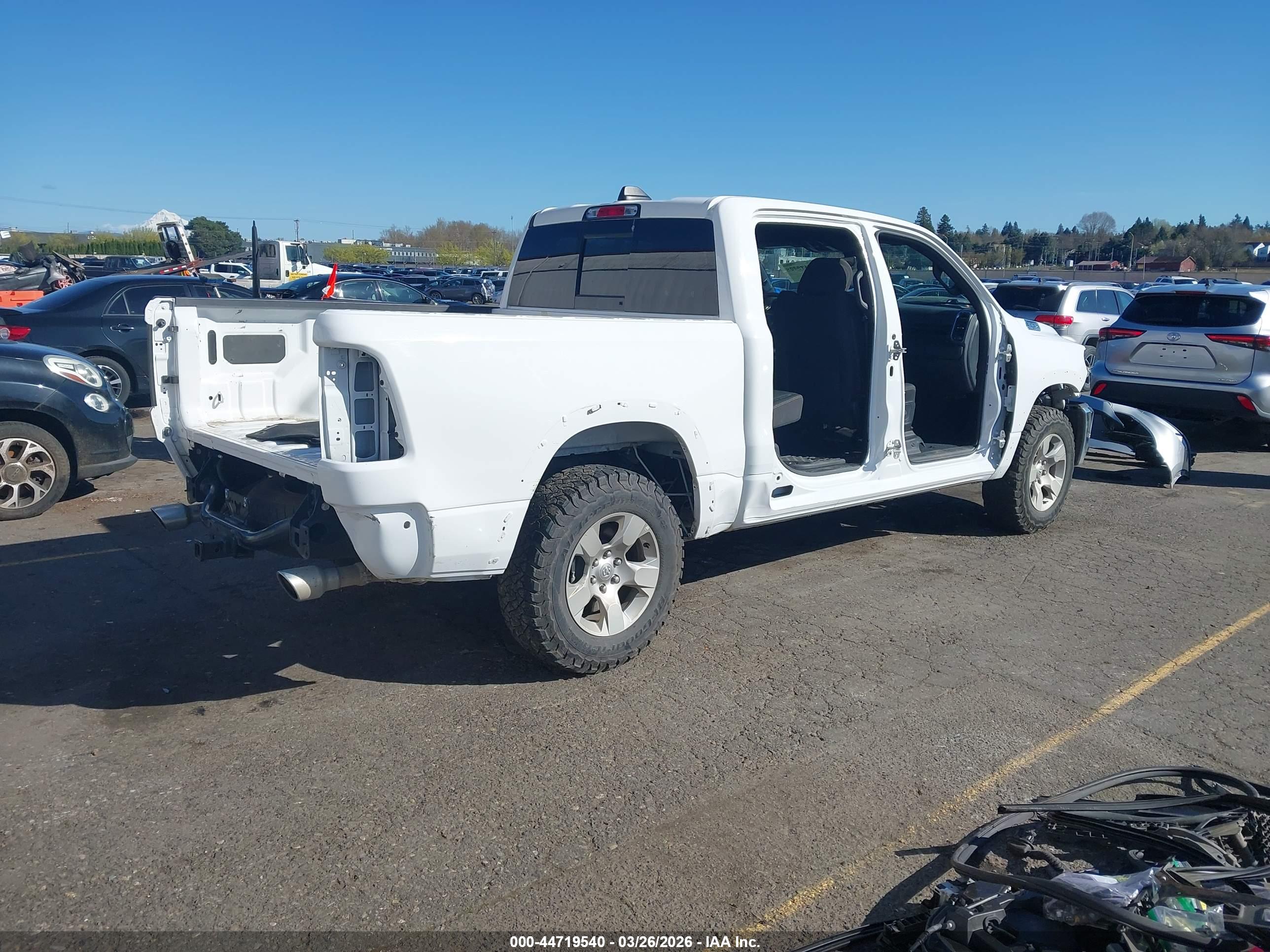 RAM 1500 image 4