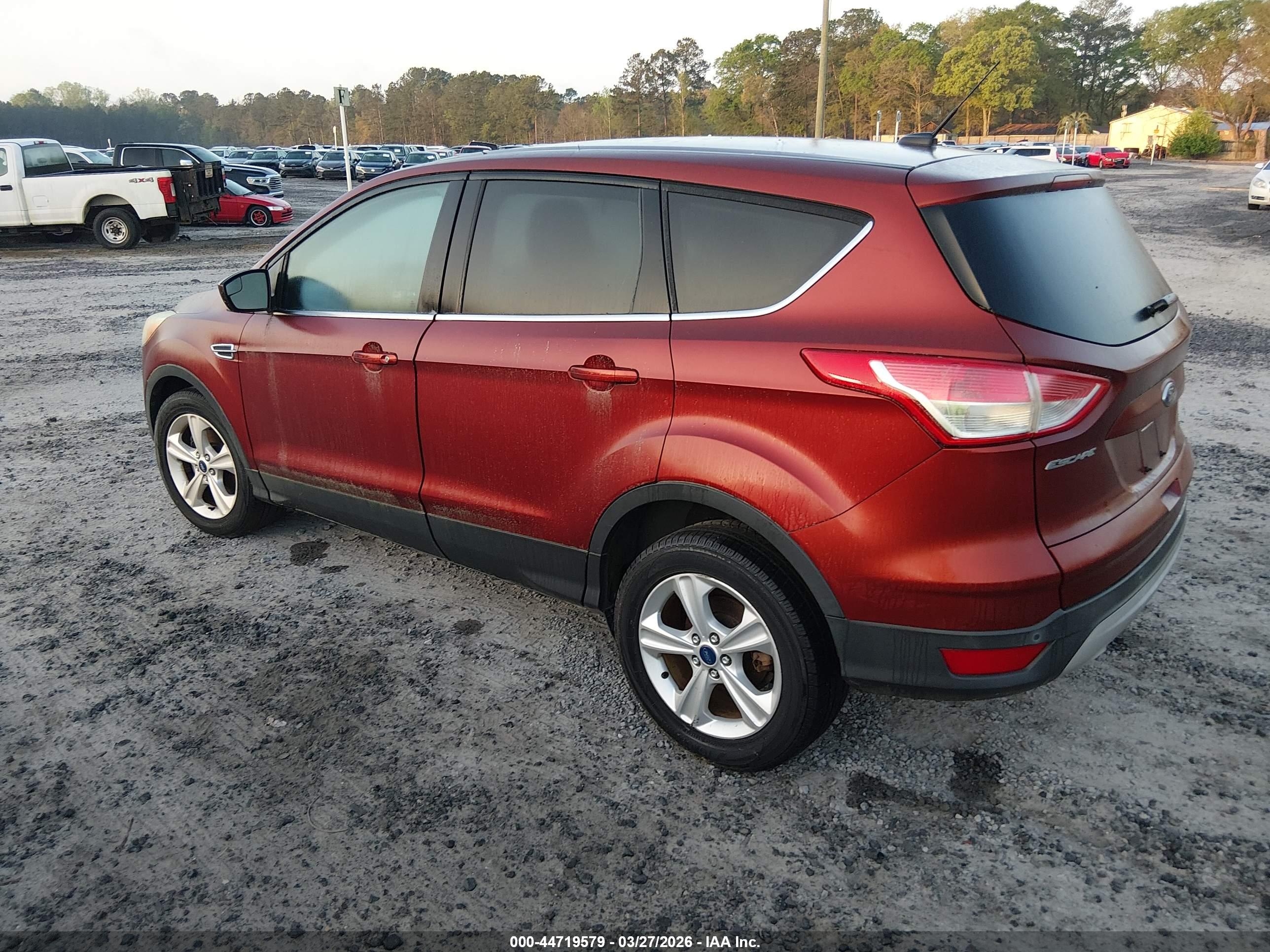 FORD ESCAPE image 3