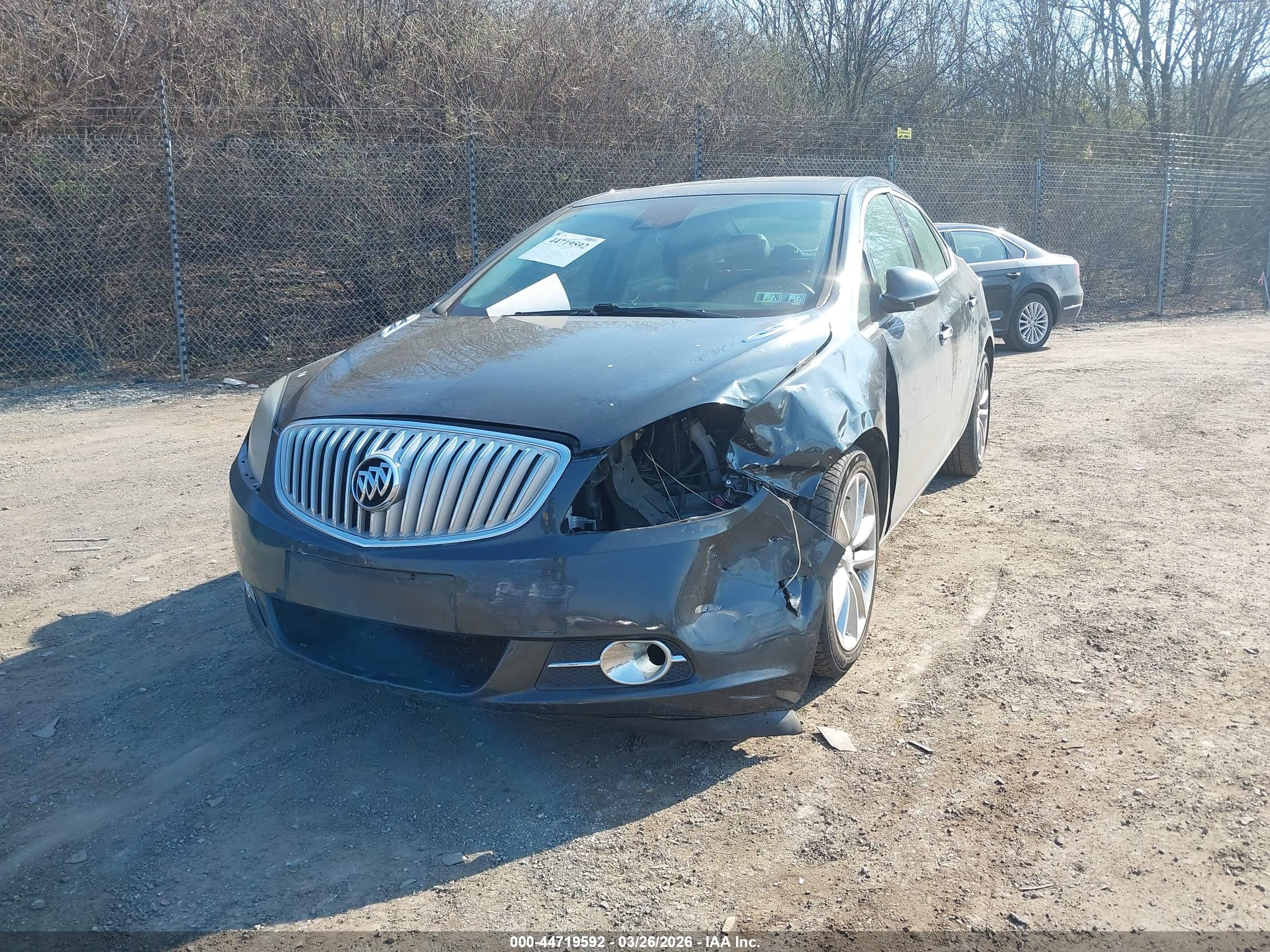 BUICK VERANO image 6