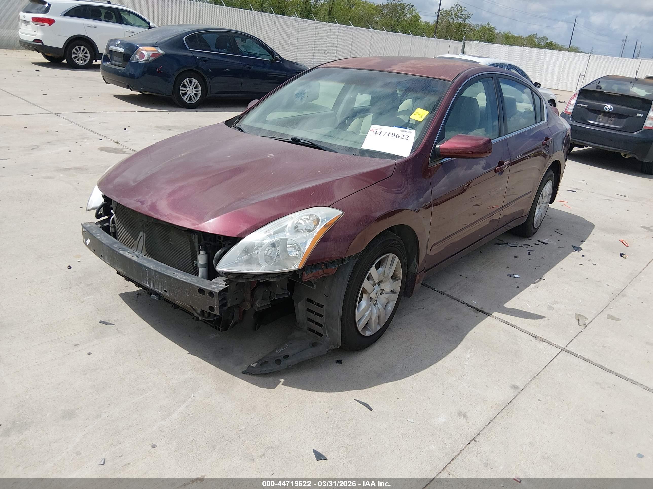 NISSAN ALTIMA image 2