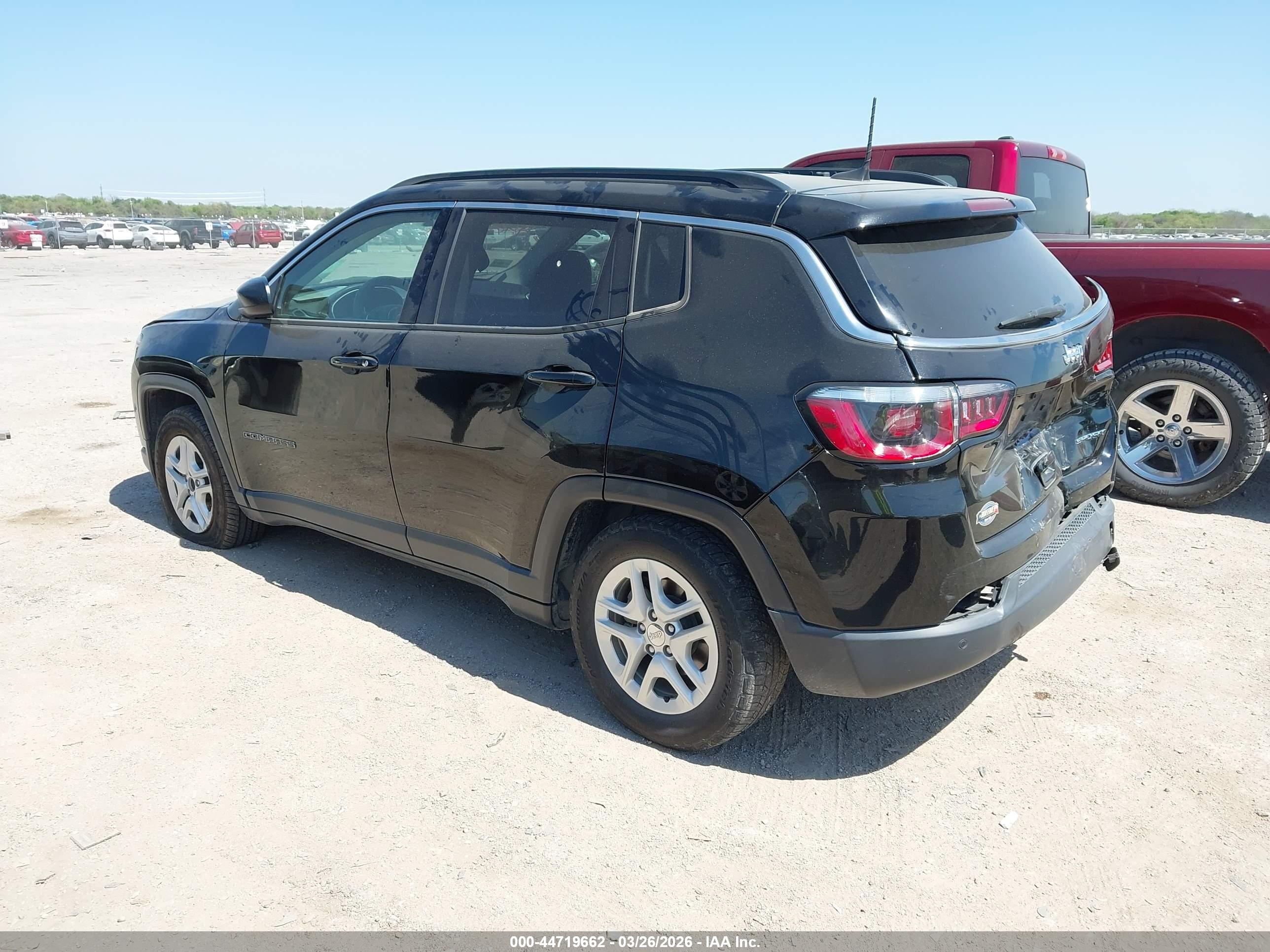 JEEP COMPASS image 3
