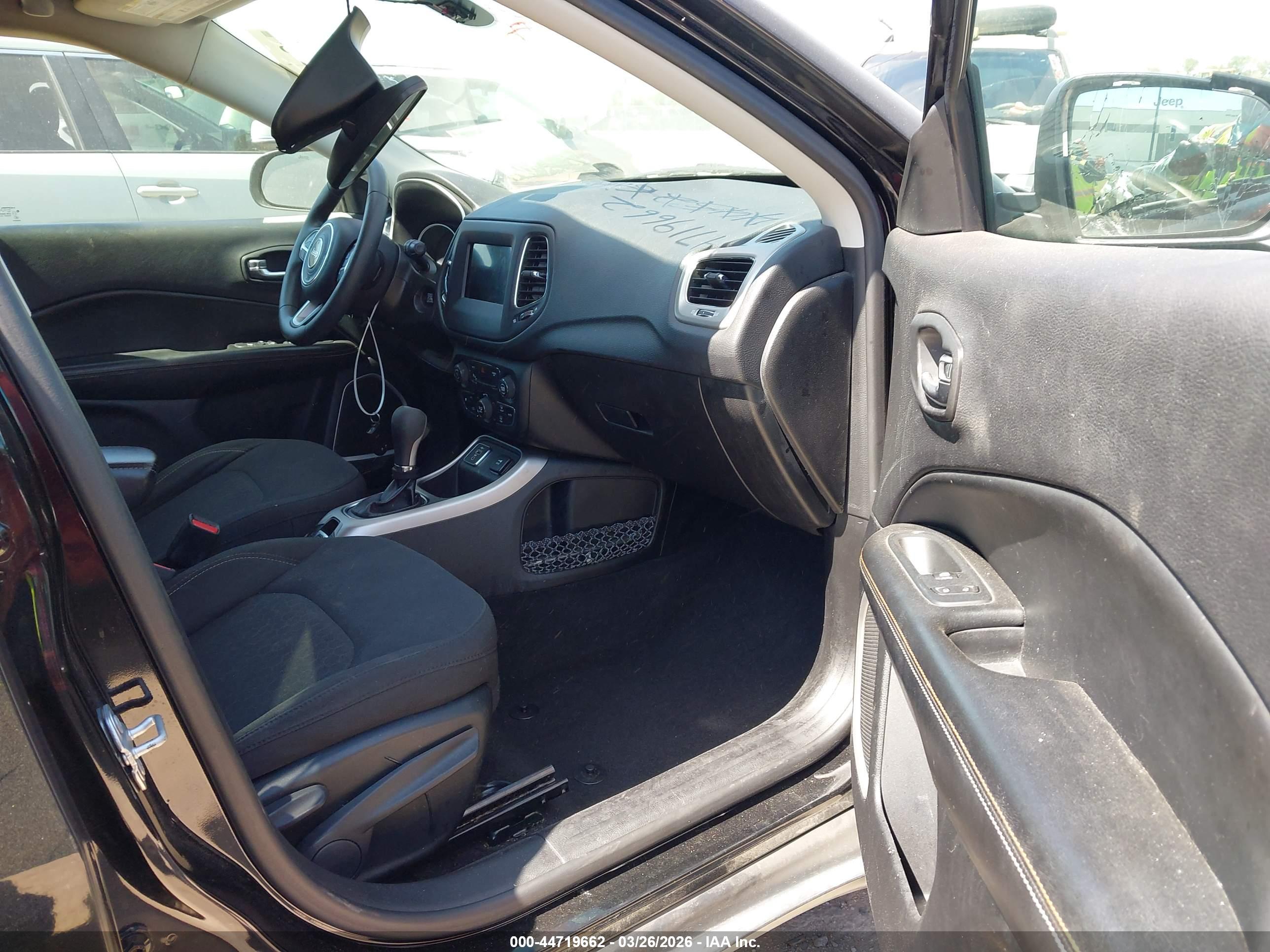 JEEP COMPASS image 5