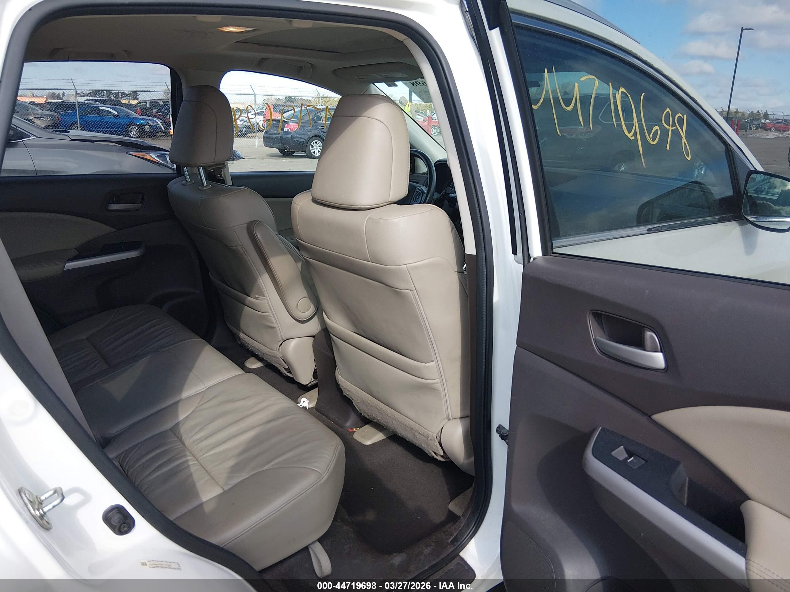 HONDA CR-V image 8