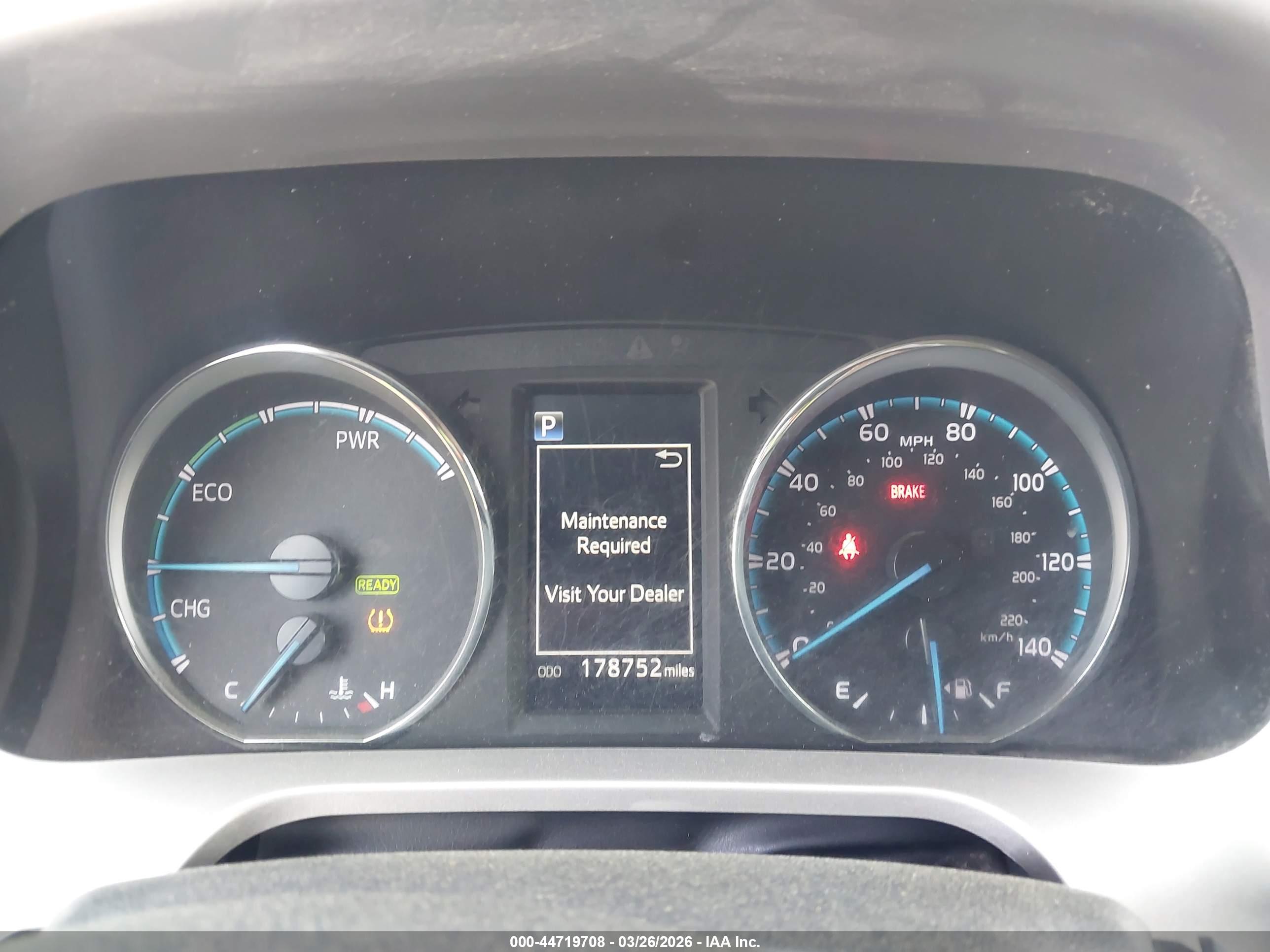 TOYOTA RAV4 image 7