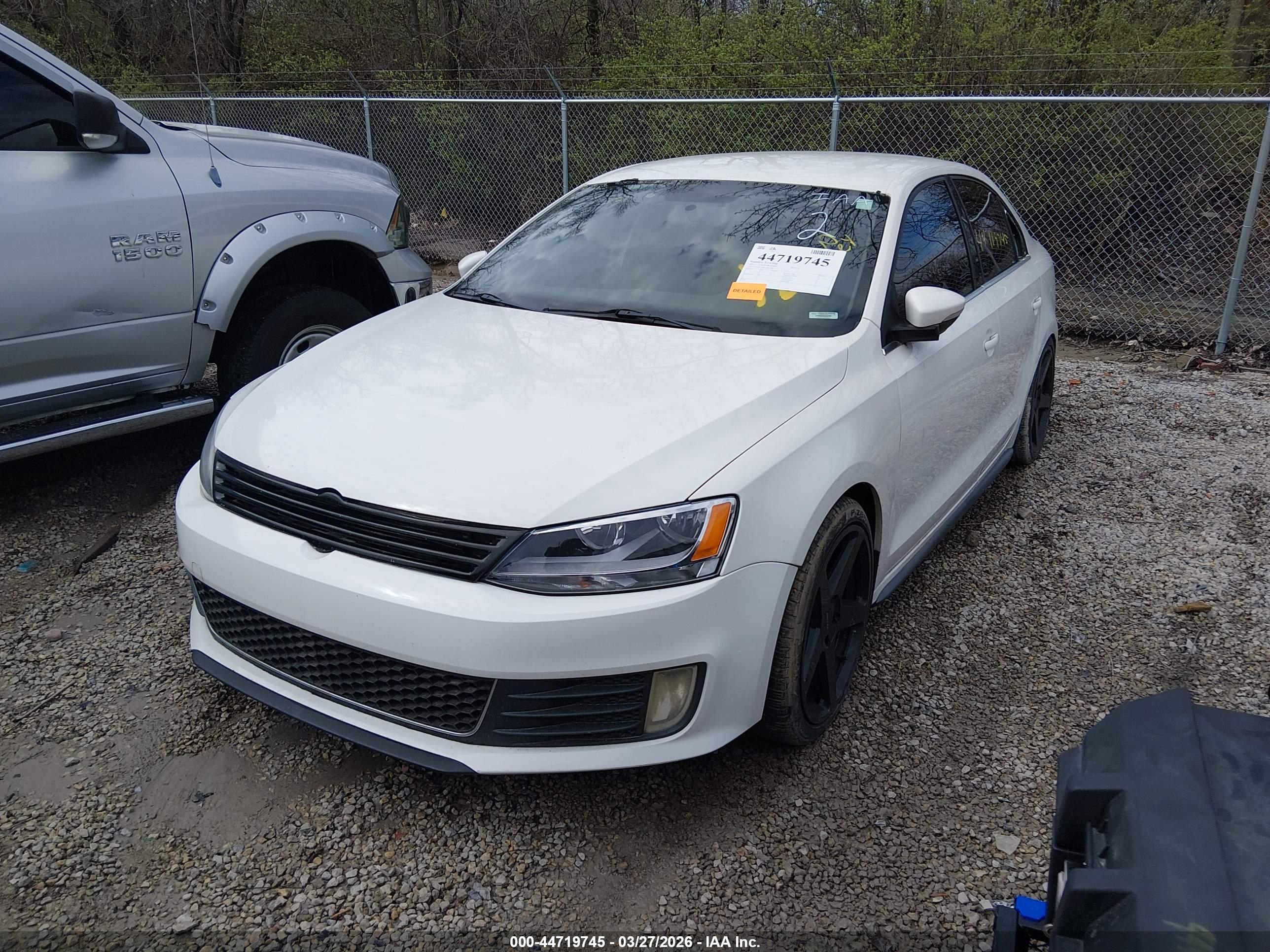 VOLKSWAGEN JETTA image 2