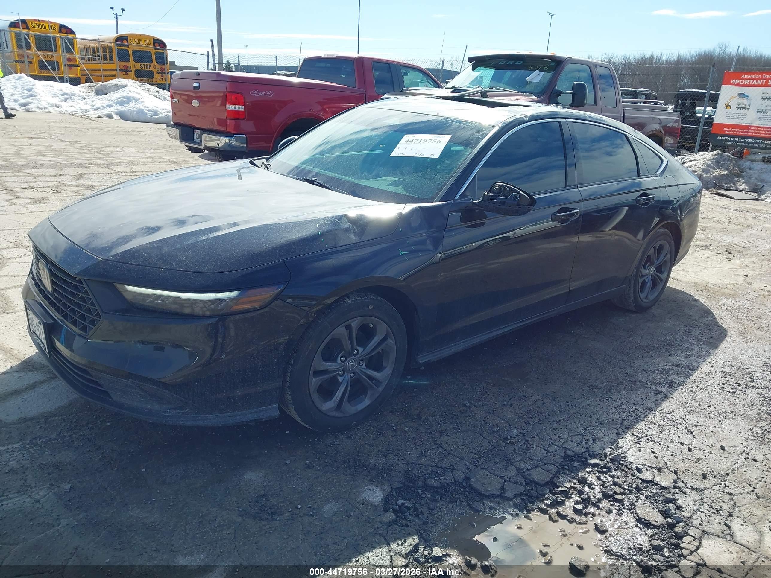 HONDA ACCORD image 2