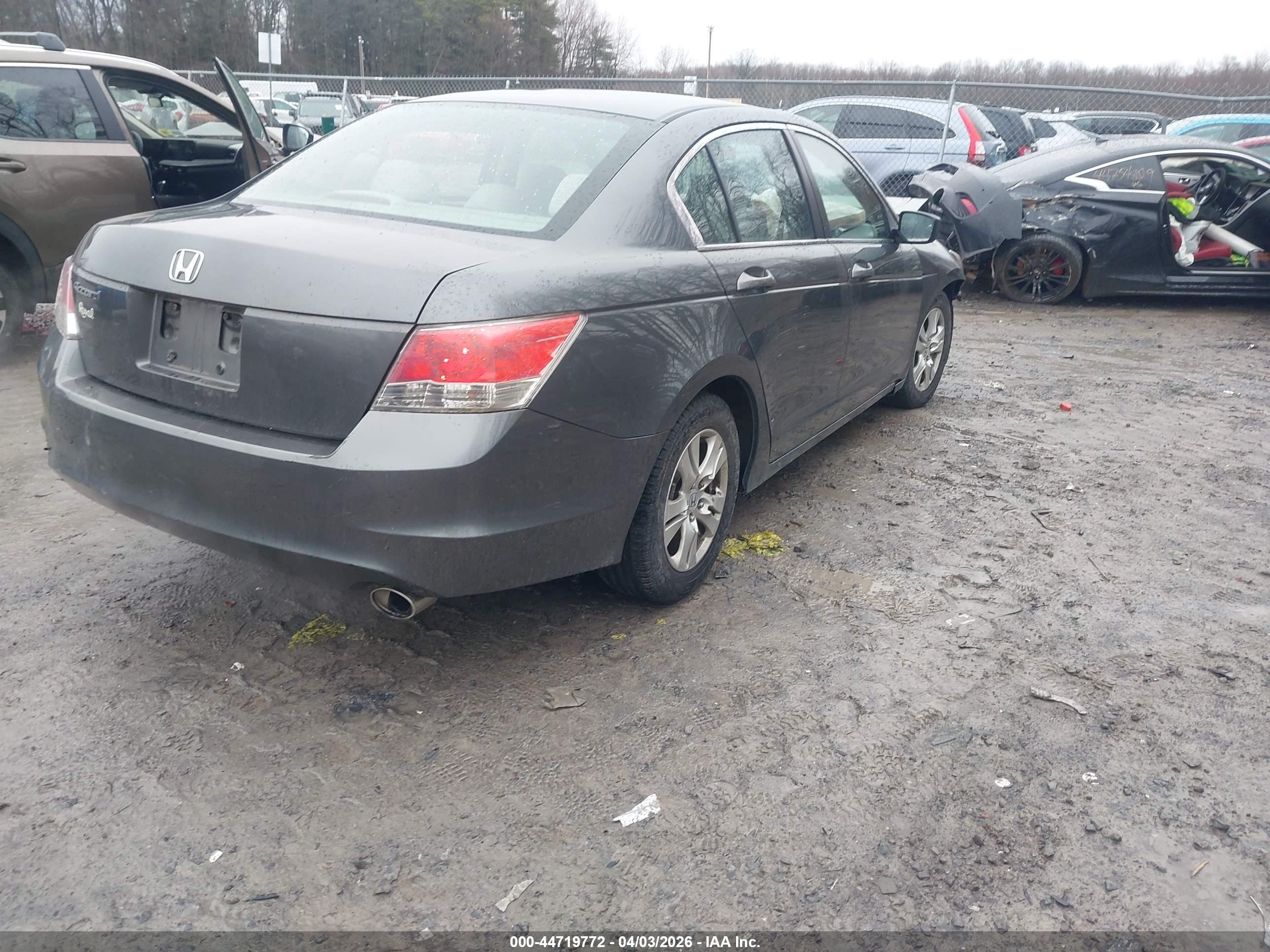 HONDA ACCORD image 4