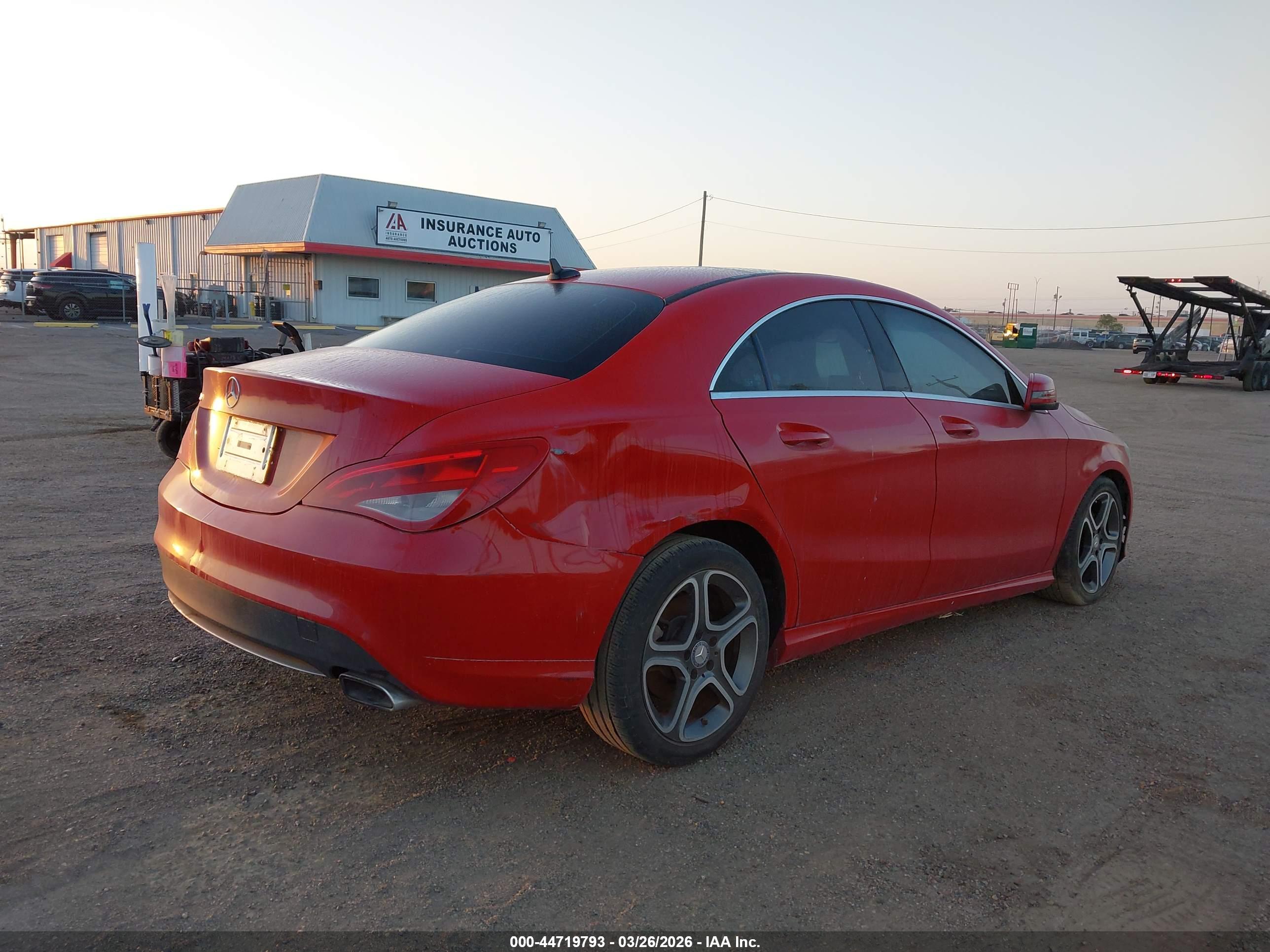 MERCEDES-BENZ CLA image 4