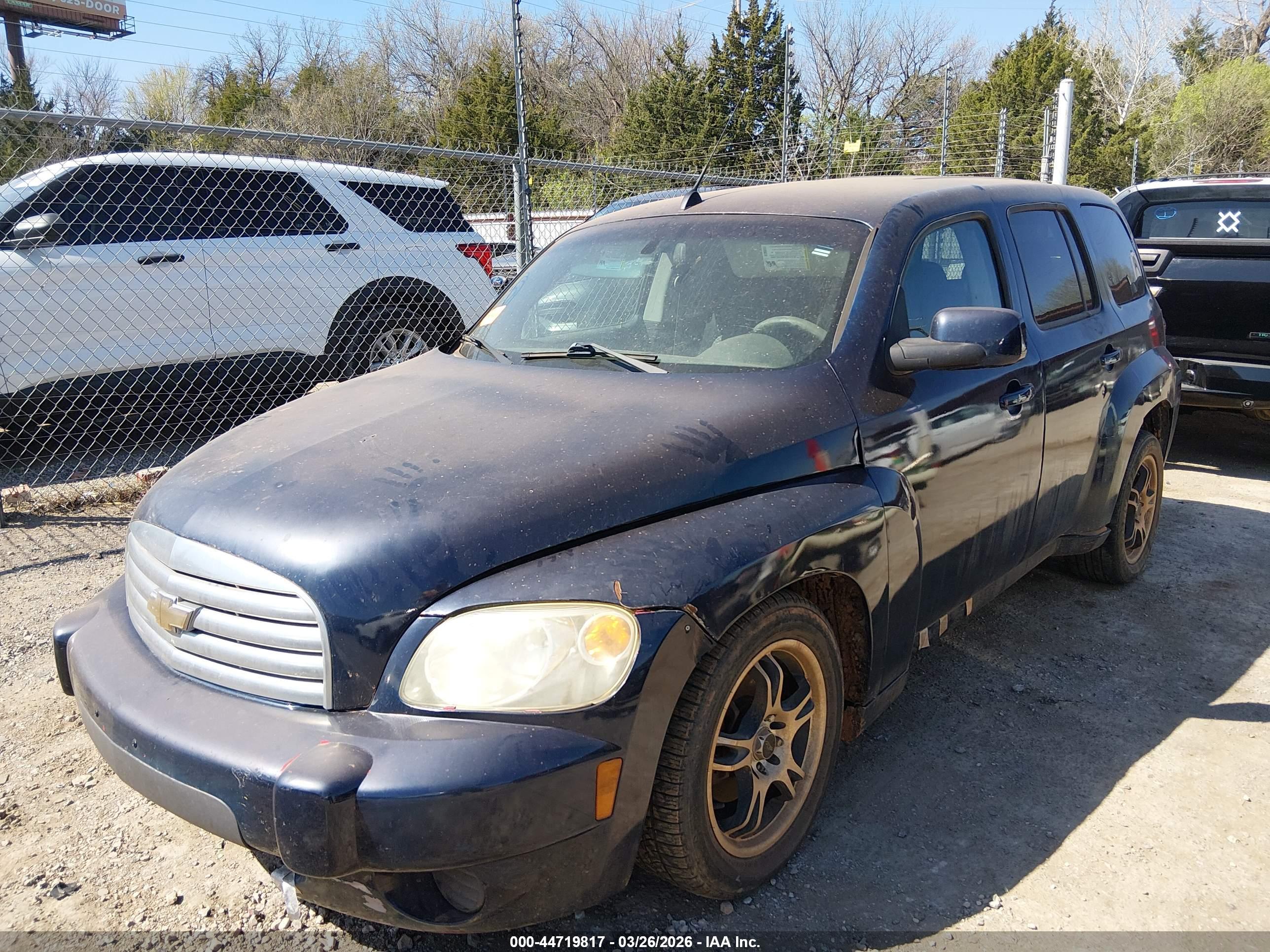 CHEVROLET HHR image 2