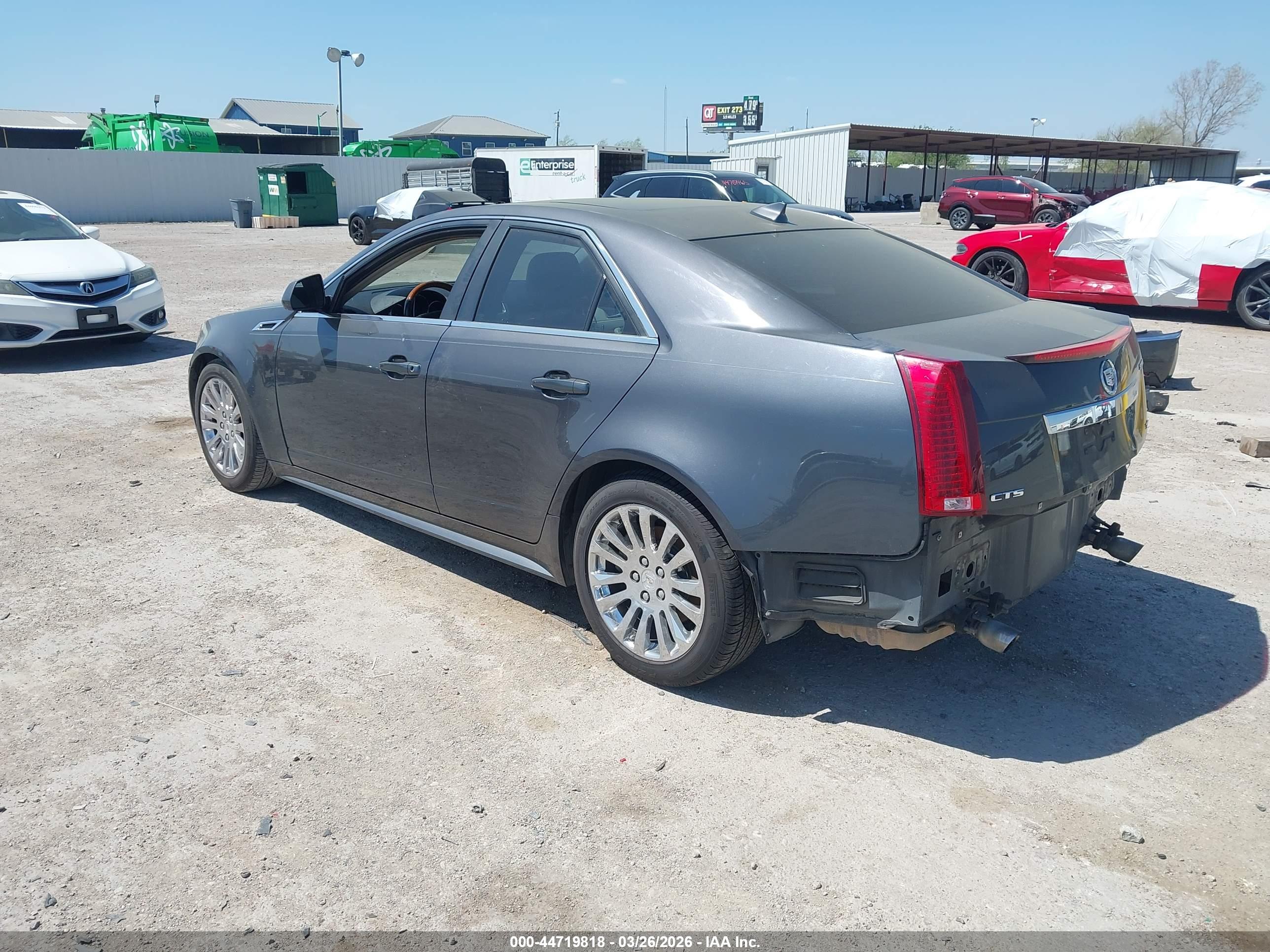 CADILLAC CTS image 3
