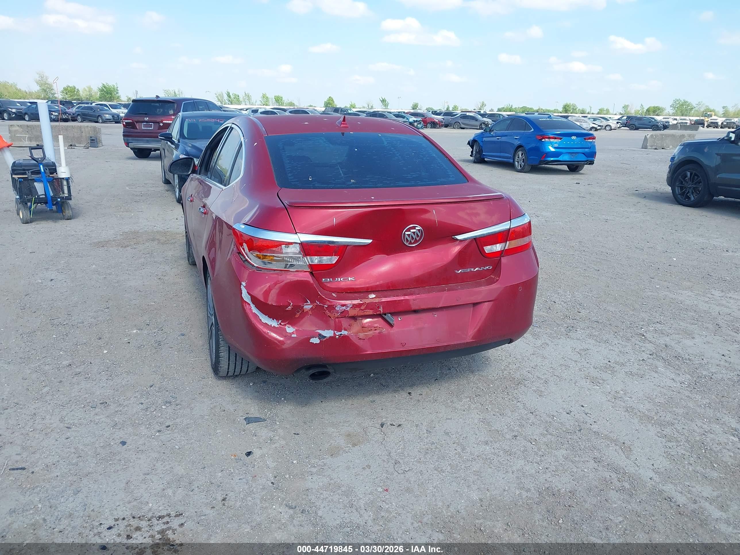 BUICK VERANO image 6