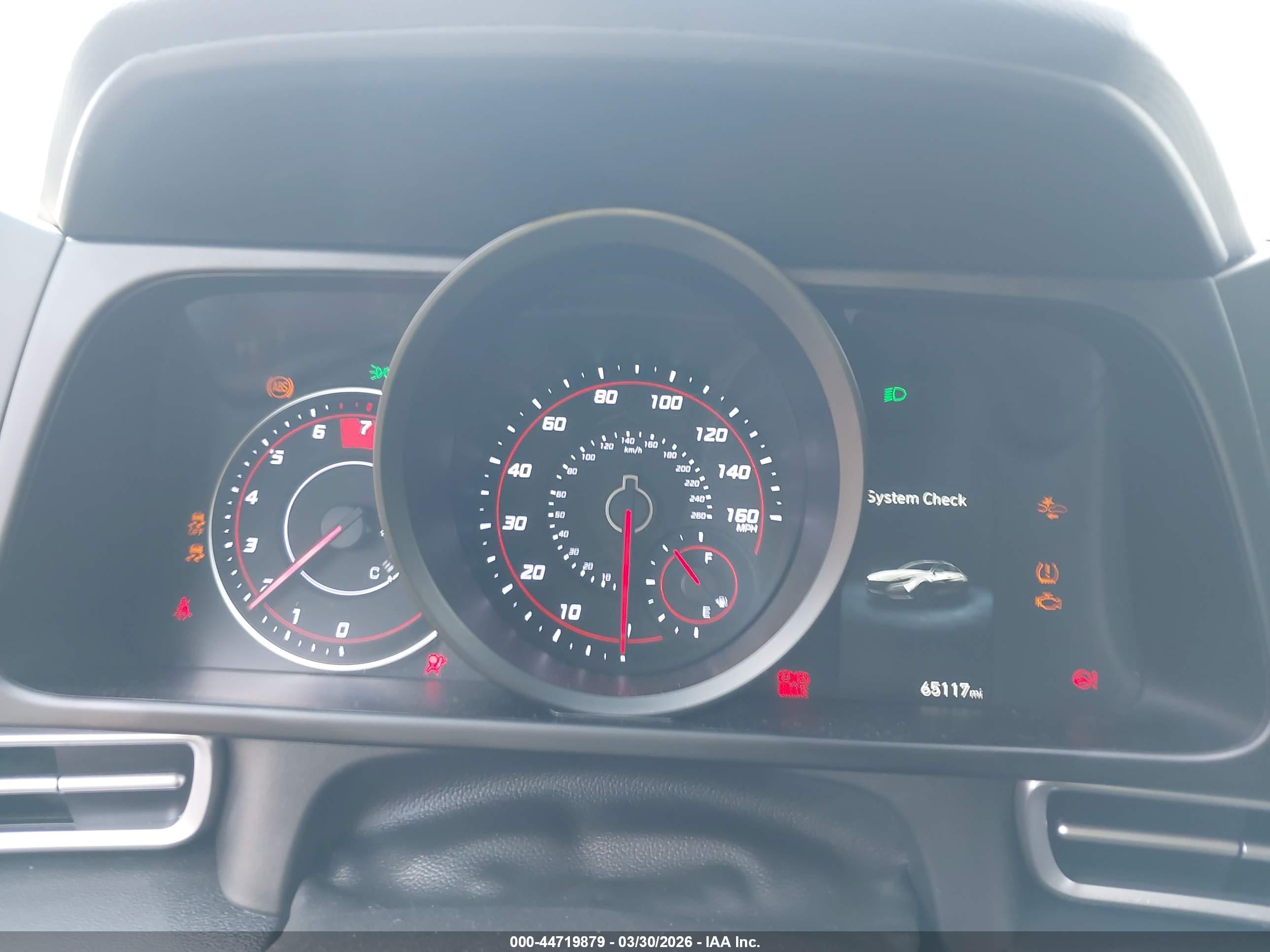 HYUNDAI ELANTRA image 7