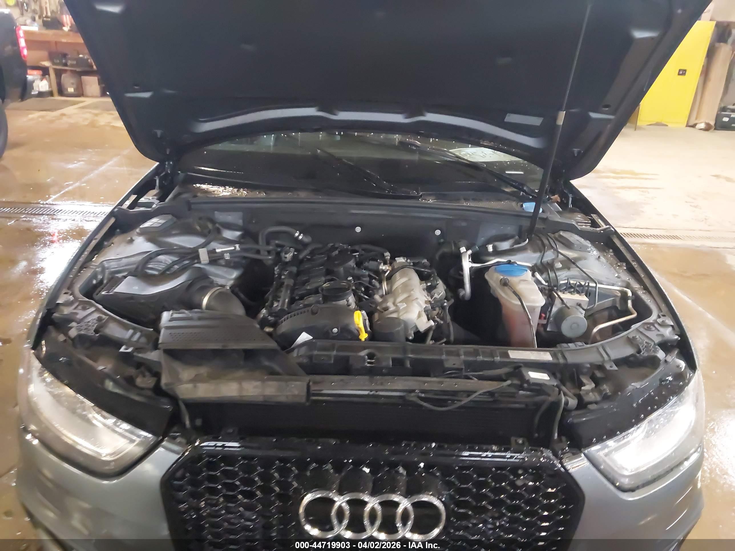 AUDI A4 image 10