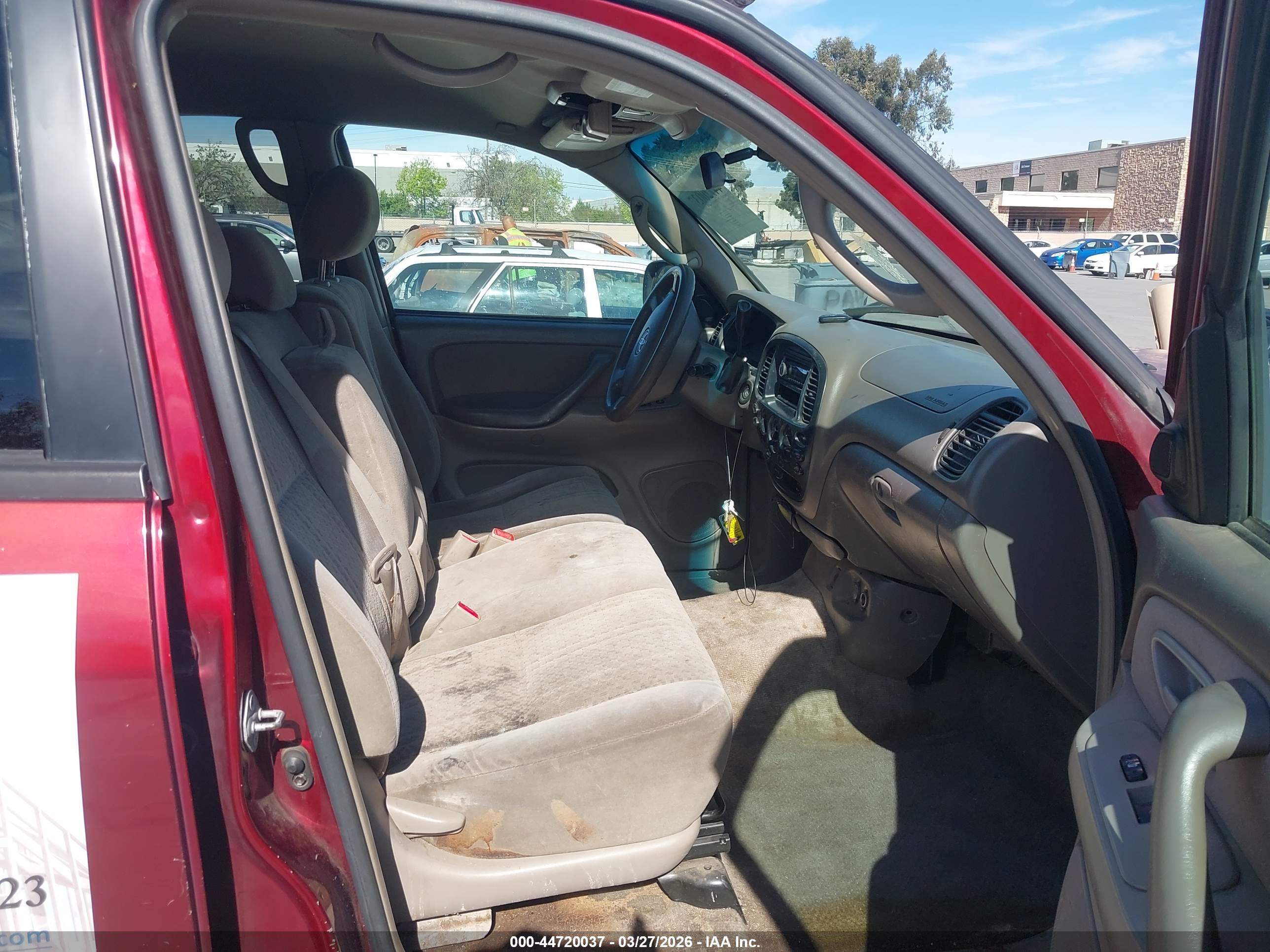 TOYOTA TUNDRA image 5