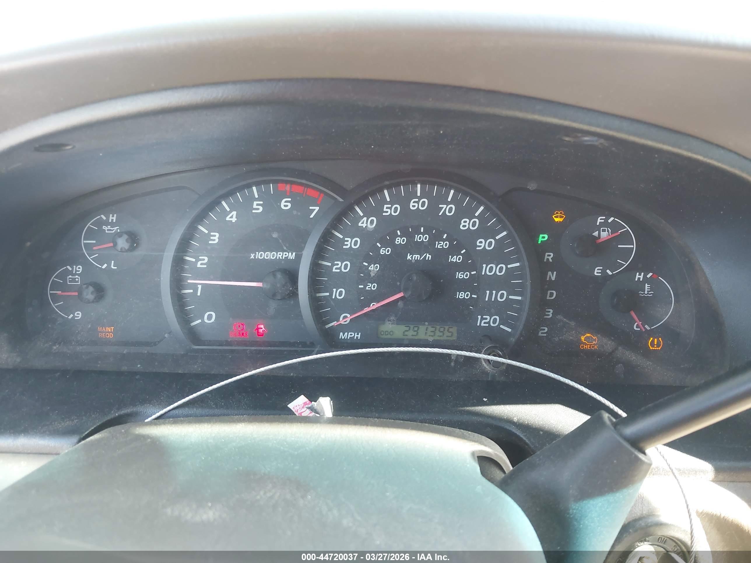 TOYOTA TUNDRA image 7