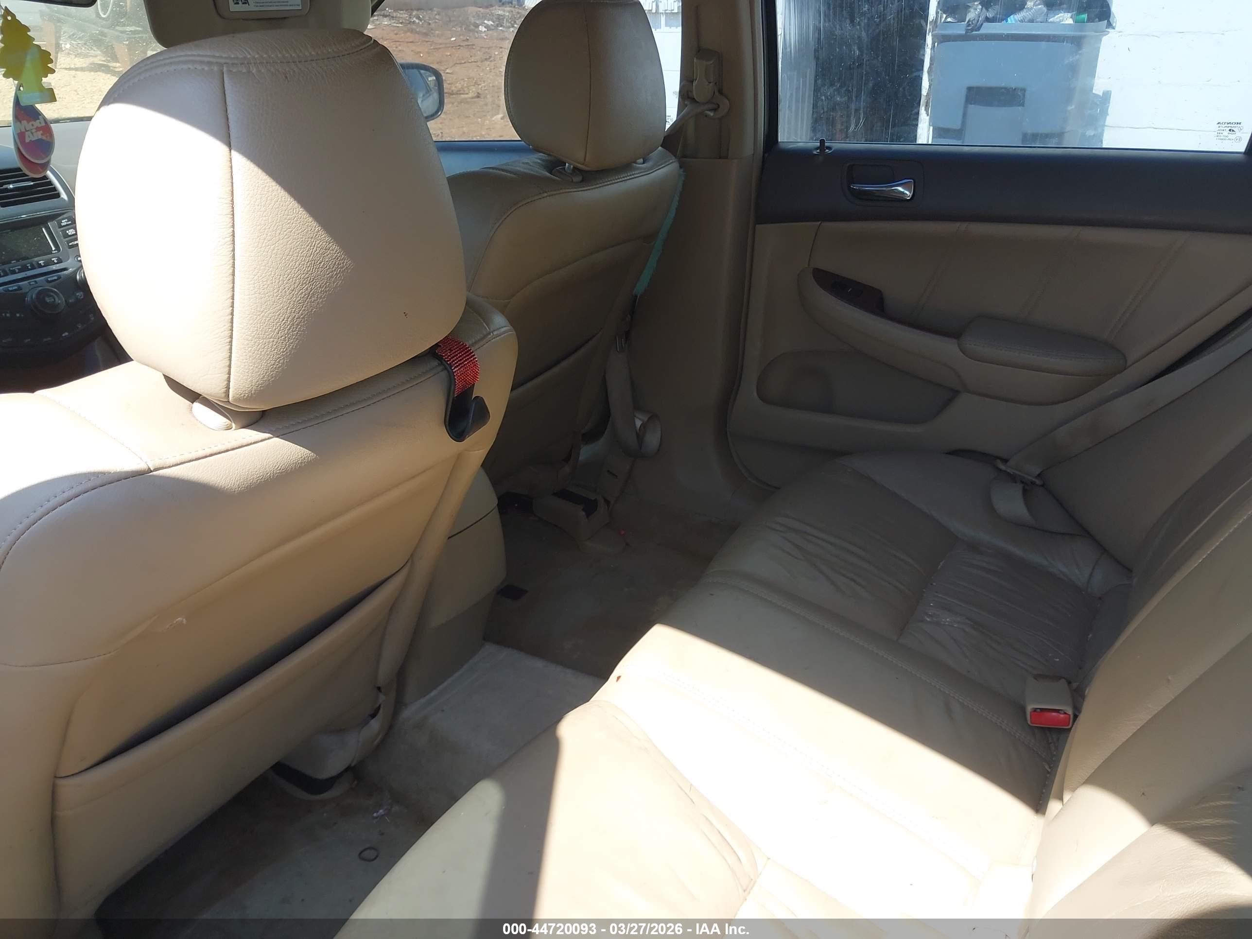 HONDA ACCORD image 8
