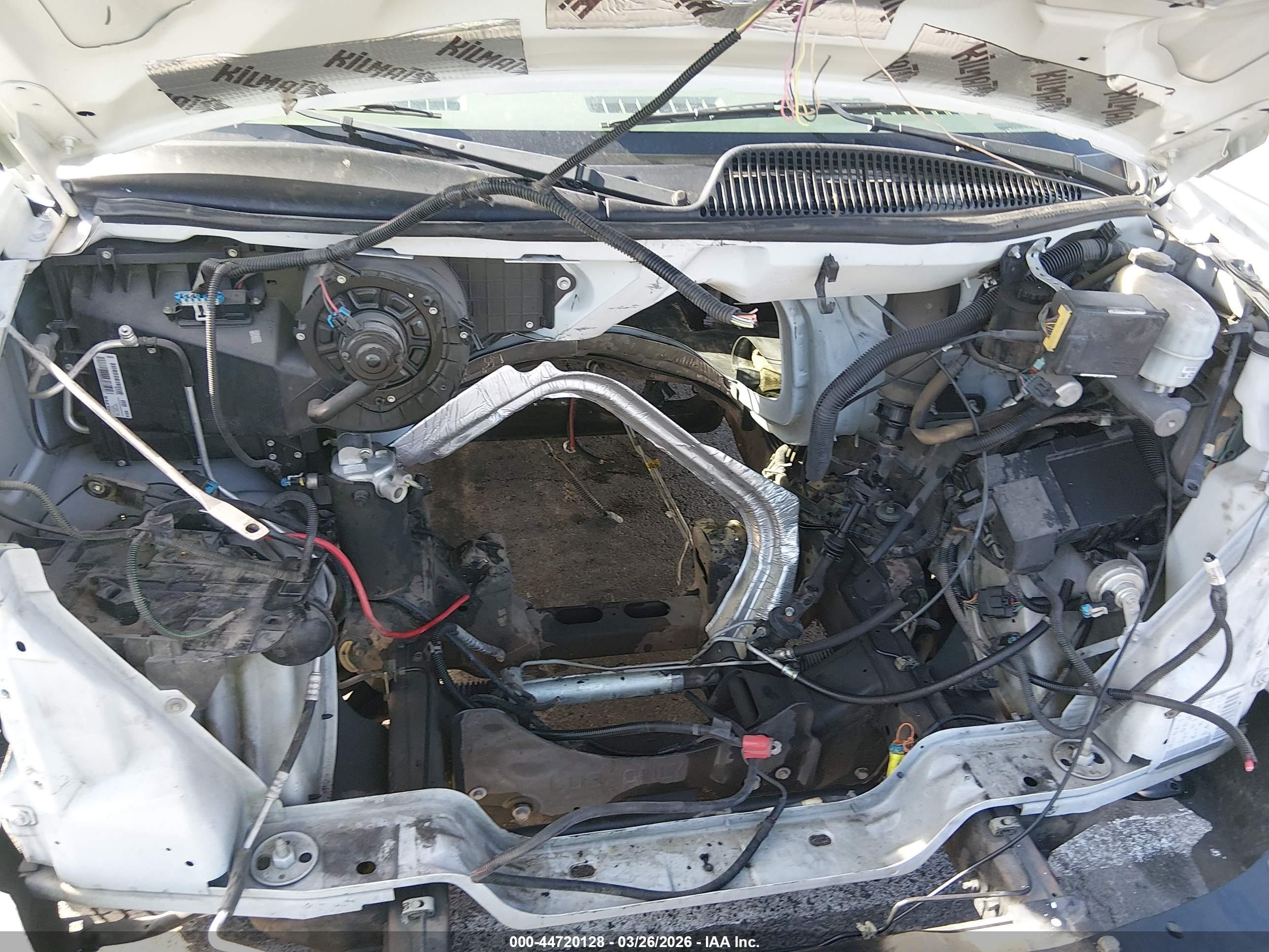 GMC SAVANA image 10