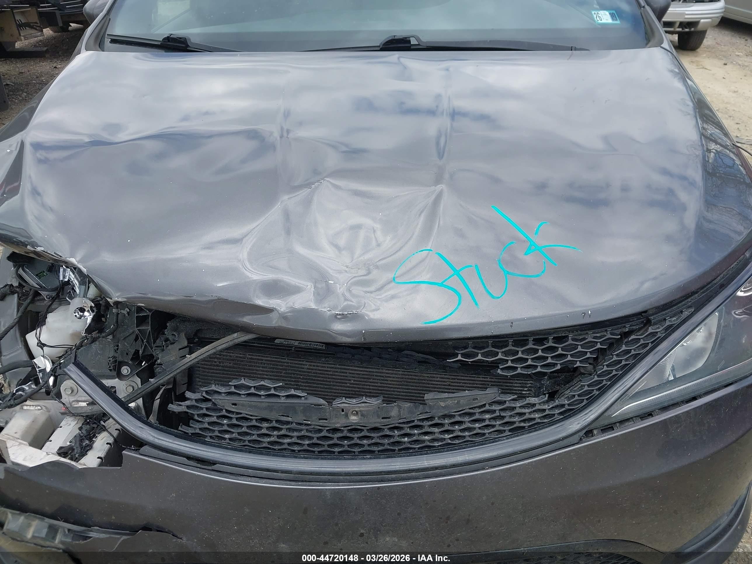CHRYSLER PACIFICA image 10