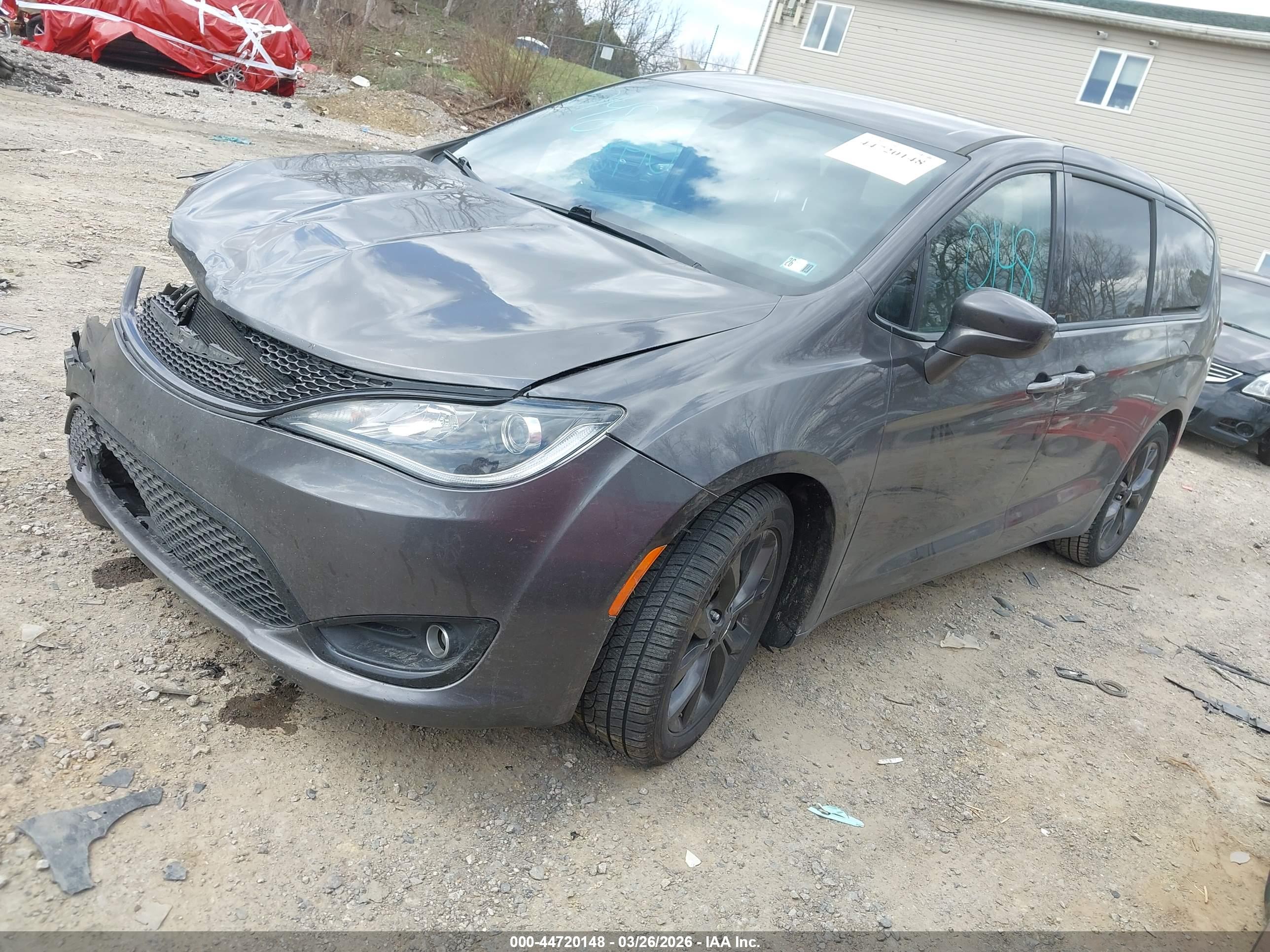 CHRYSLER PACIFICA image 2