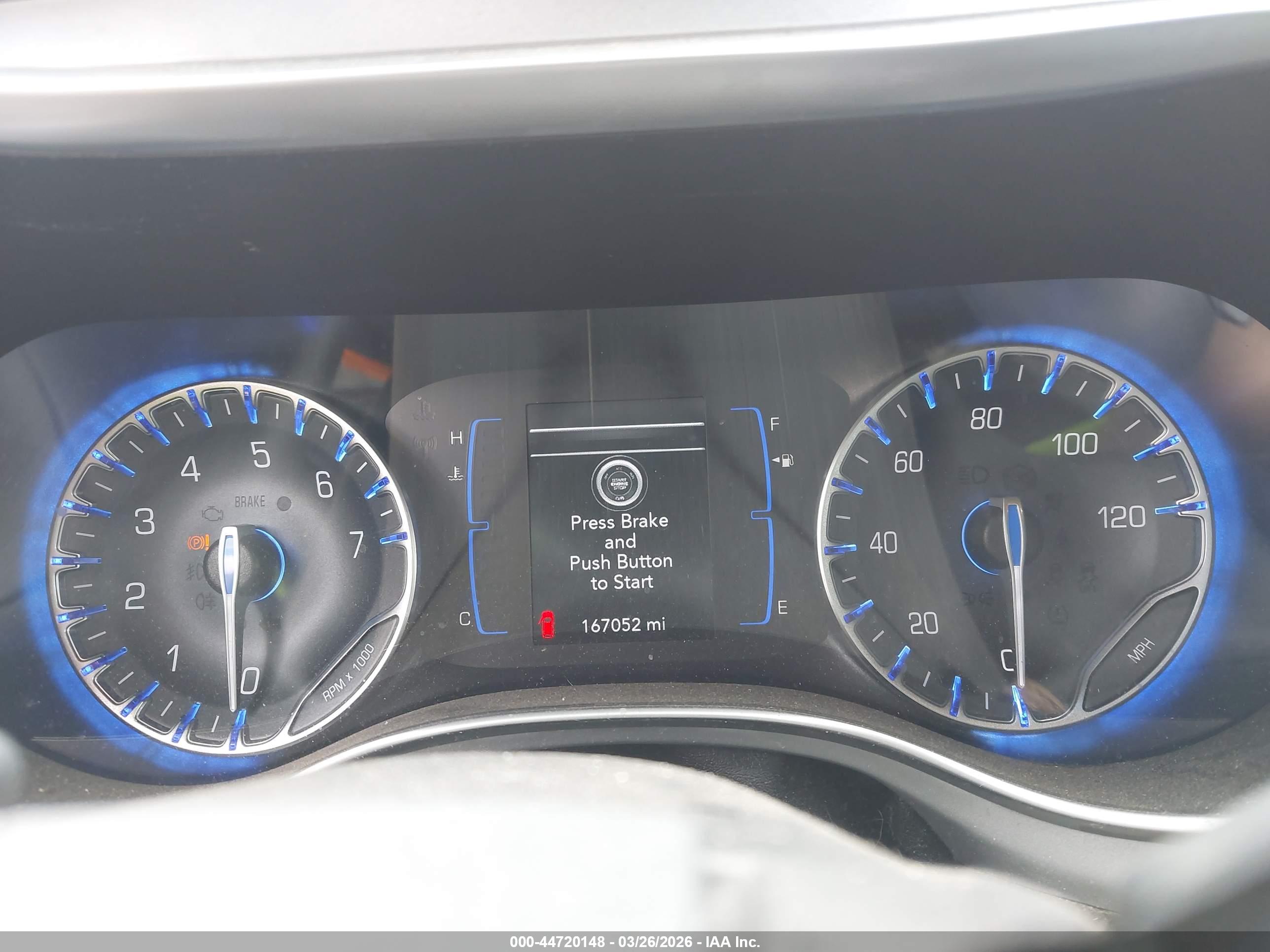 CHRYSLER PACIFICA image 7