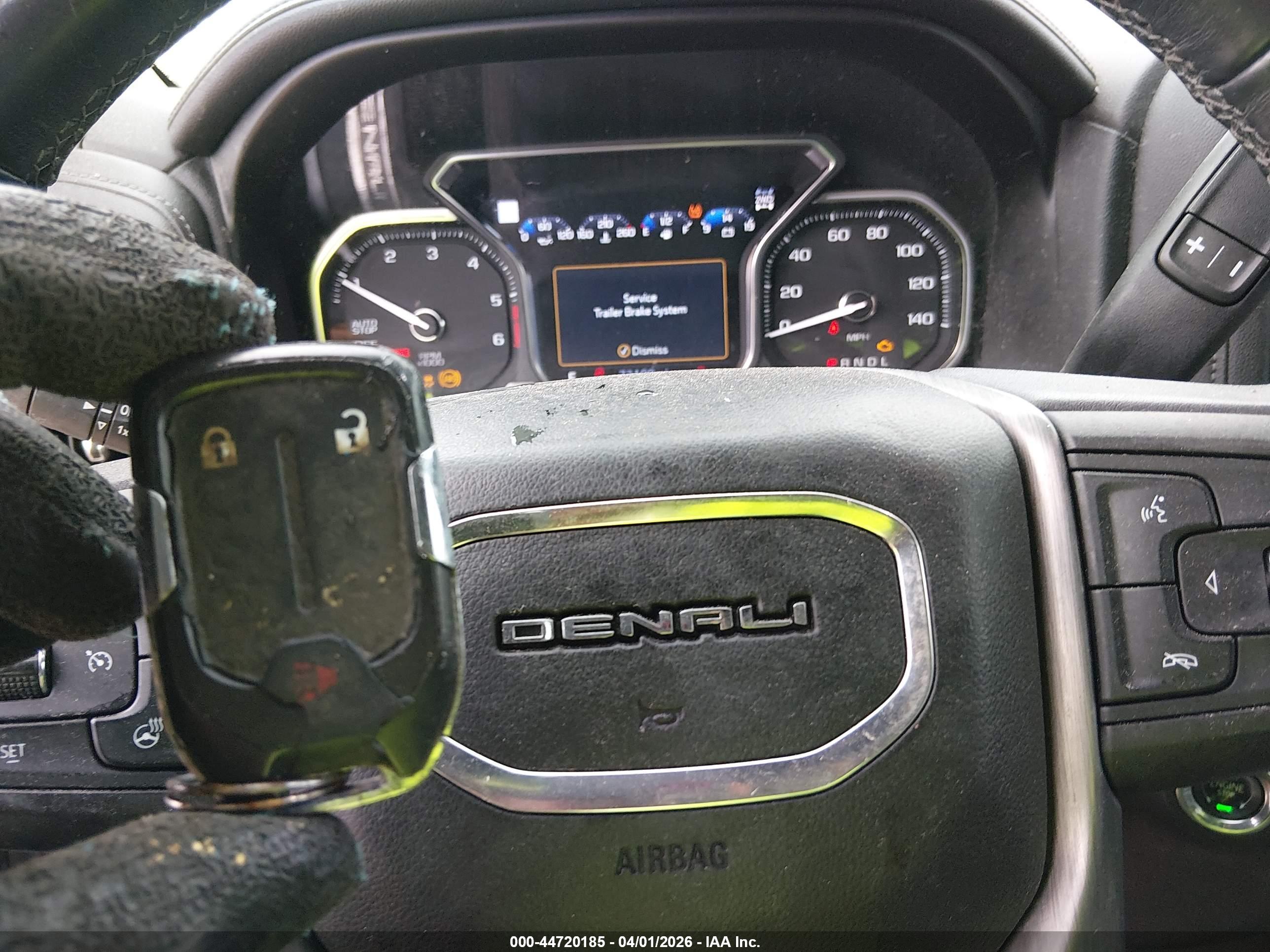 GMC SIERRA image 11