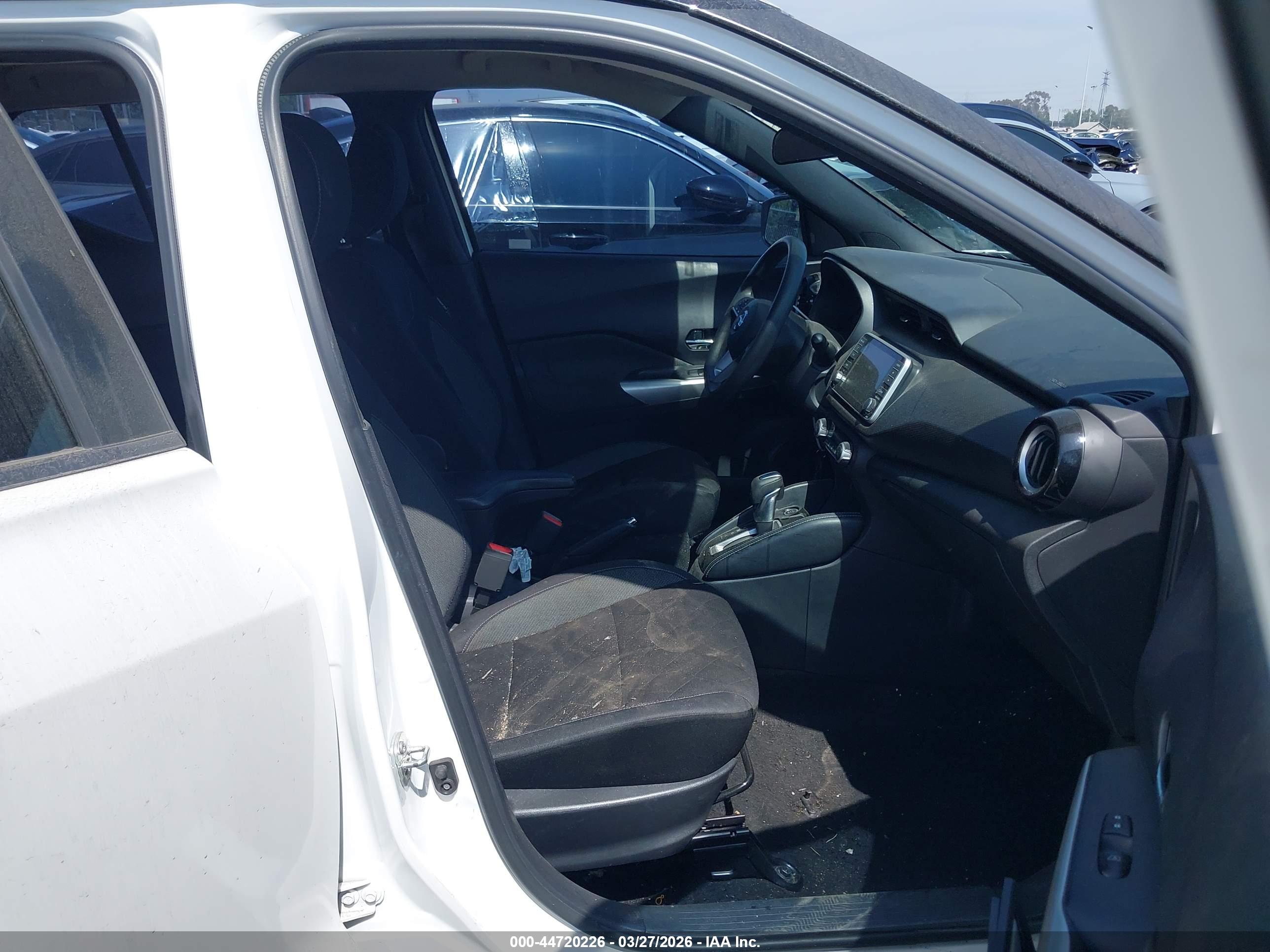 NISSAN KICKS image 5