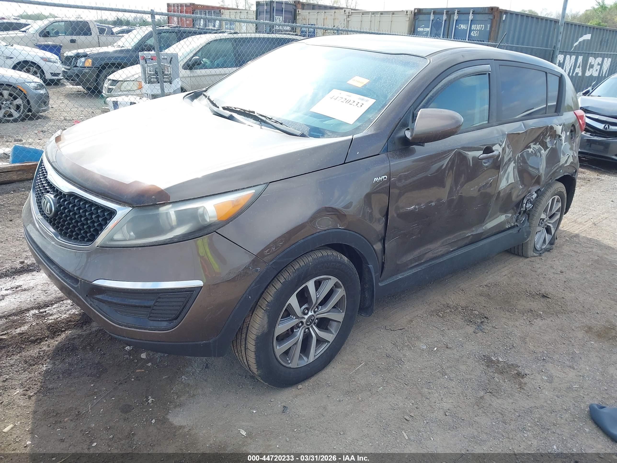 KIA SPORTAGE image 2