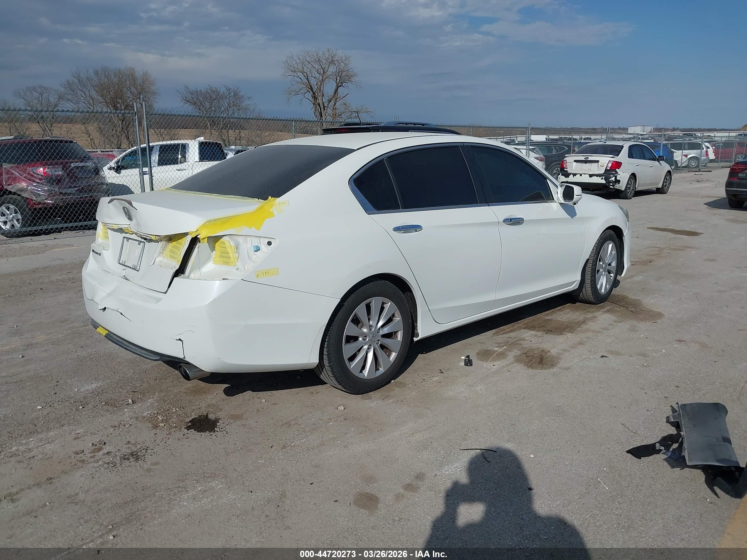 HONDA ACCORD image 4