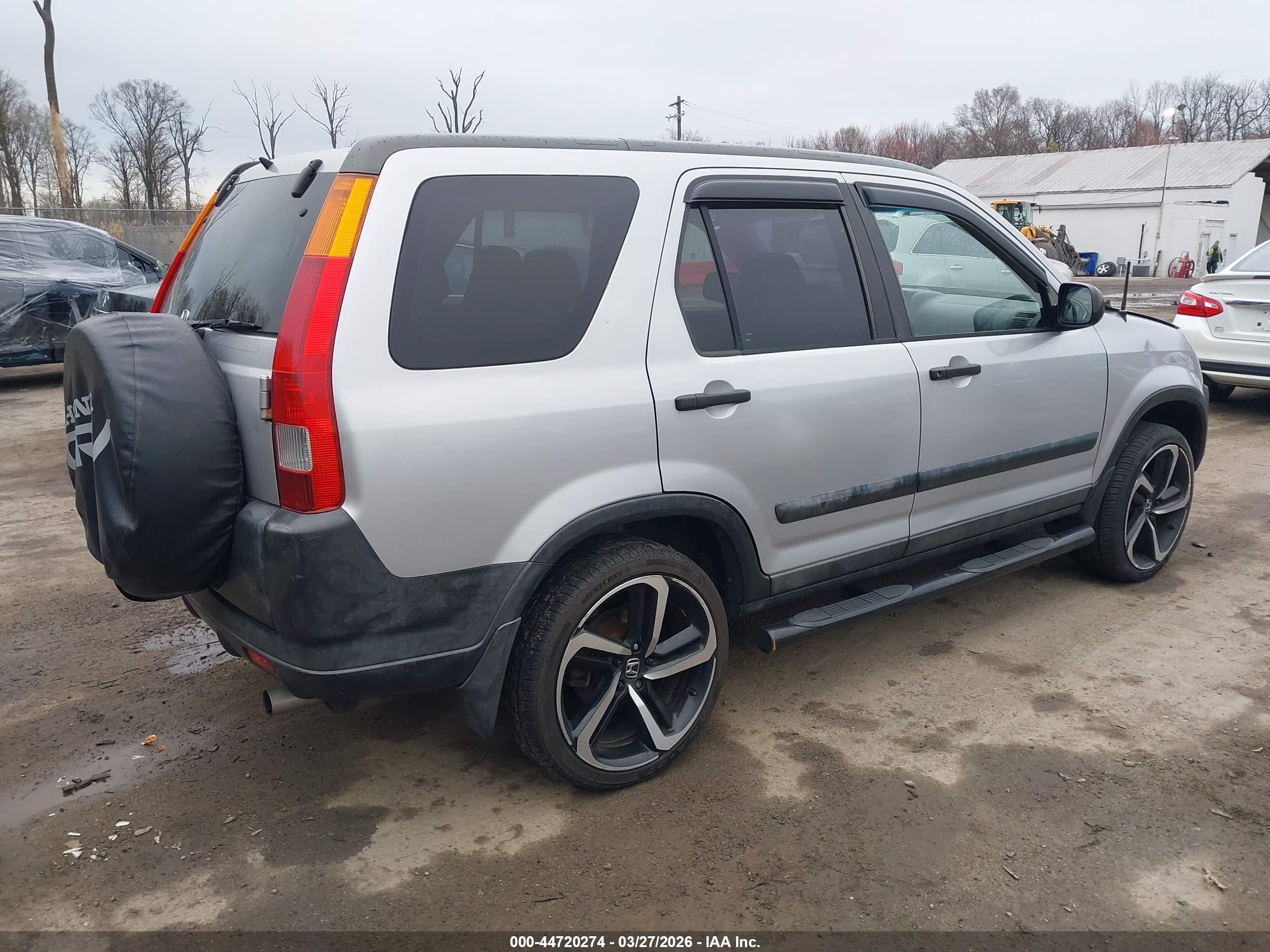 HONDA CR-V image 4