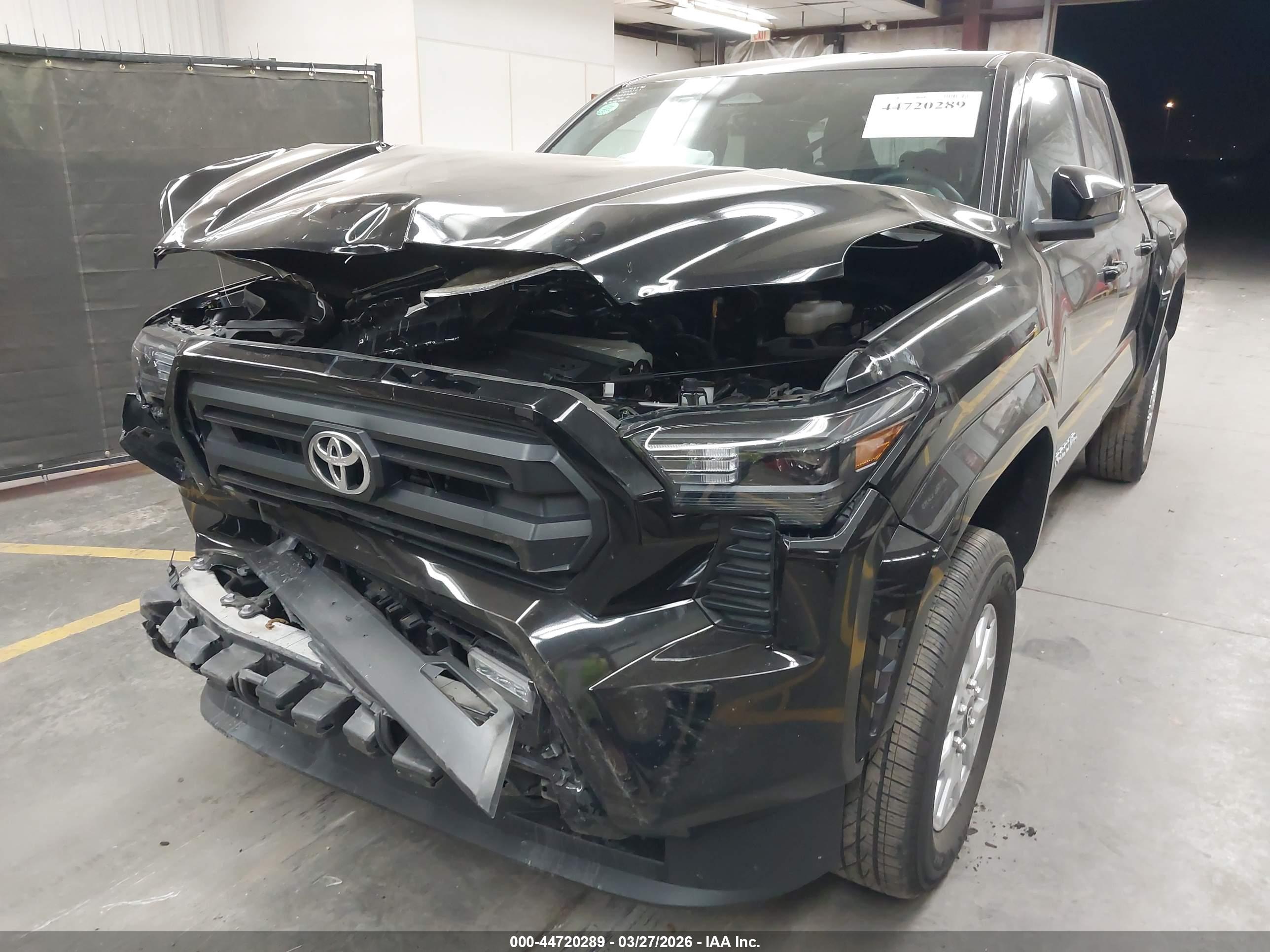 TOYOTA TACOMA image 6