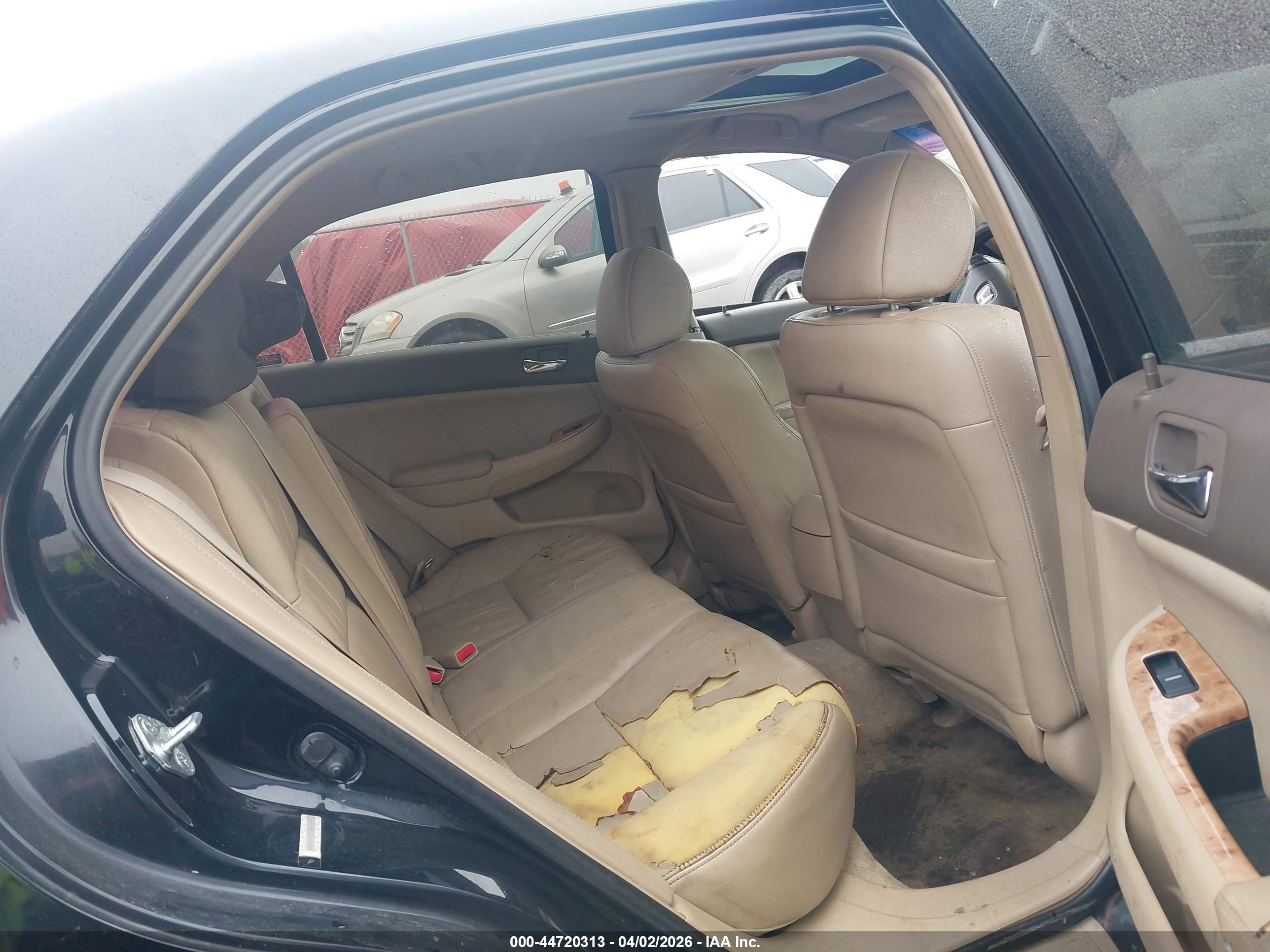 HONDA ACCORD image 8