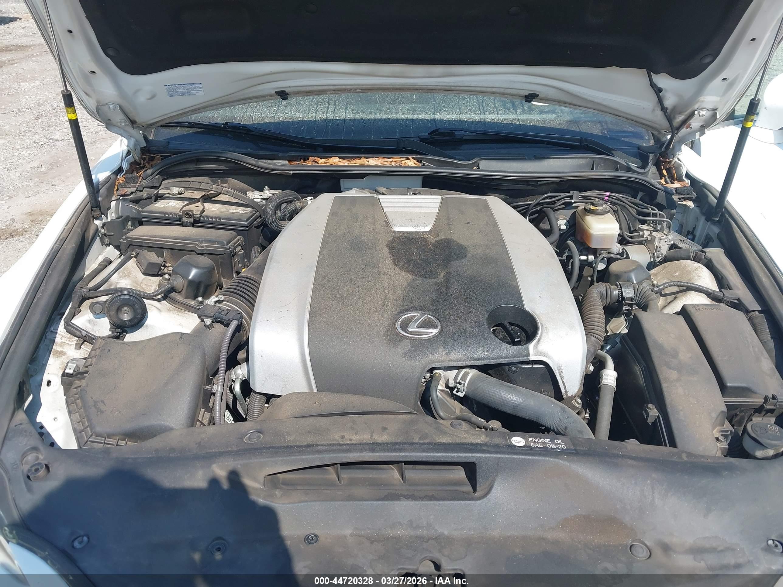 LEXUS IS image 10
