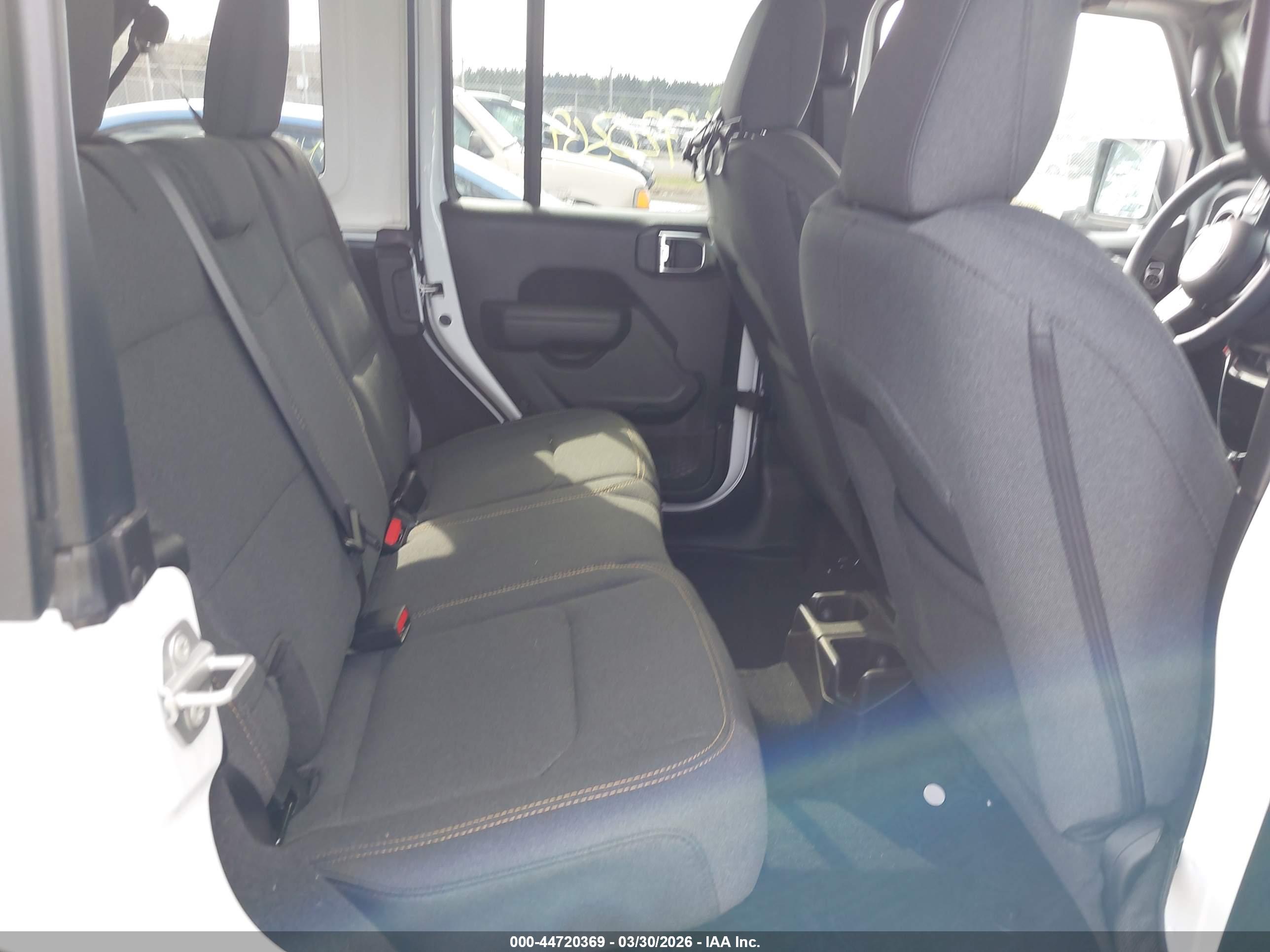 JEEP WRANGLER image 8