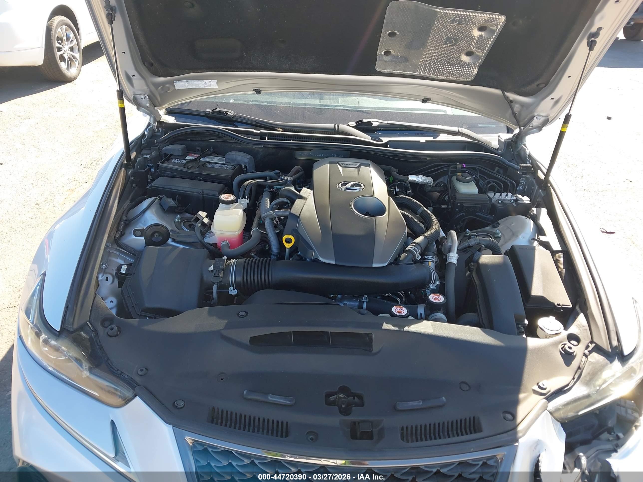 LEXUS IS image 10