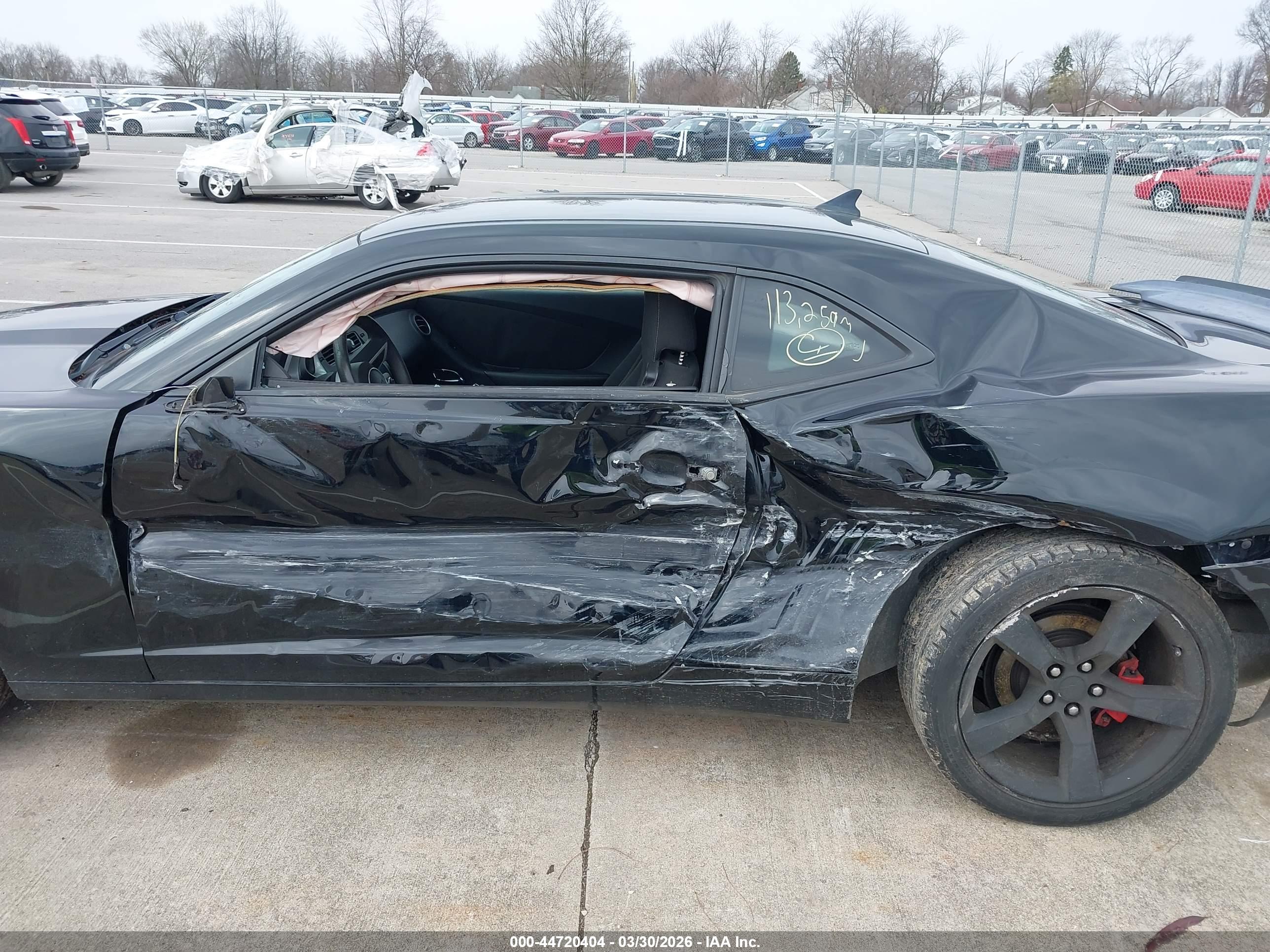 CHEVROLET CAMARO image 6