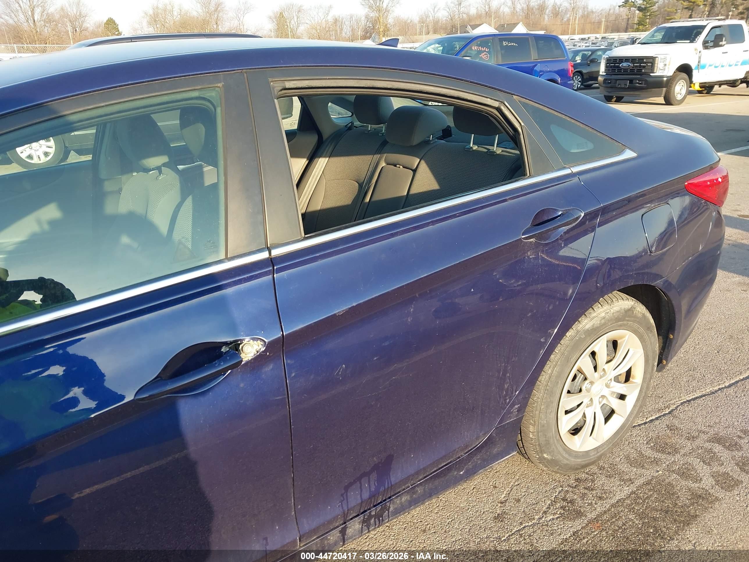 HYUNDAI SONATA image 6