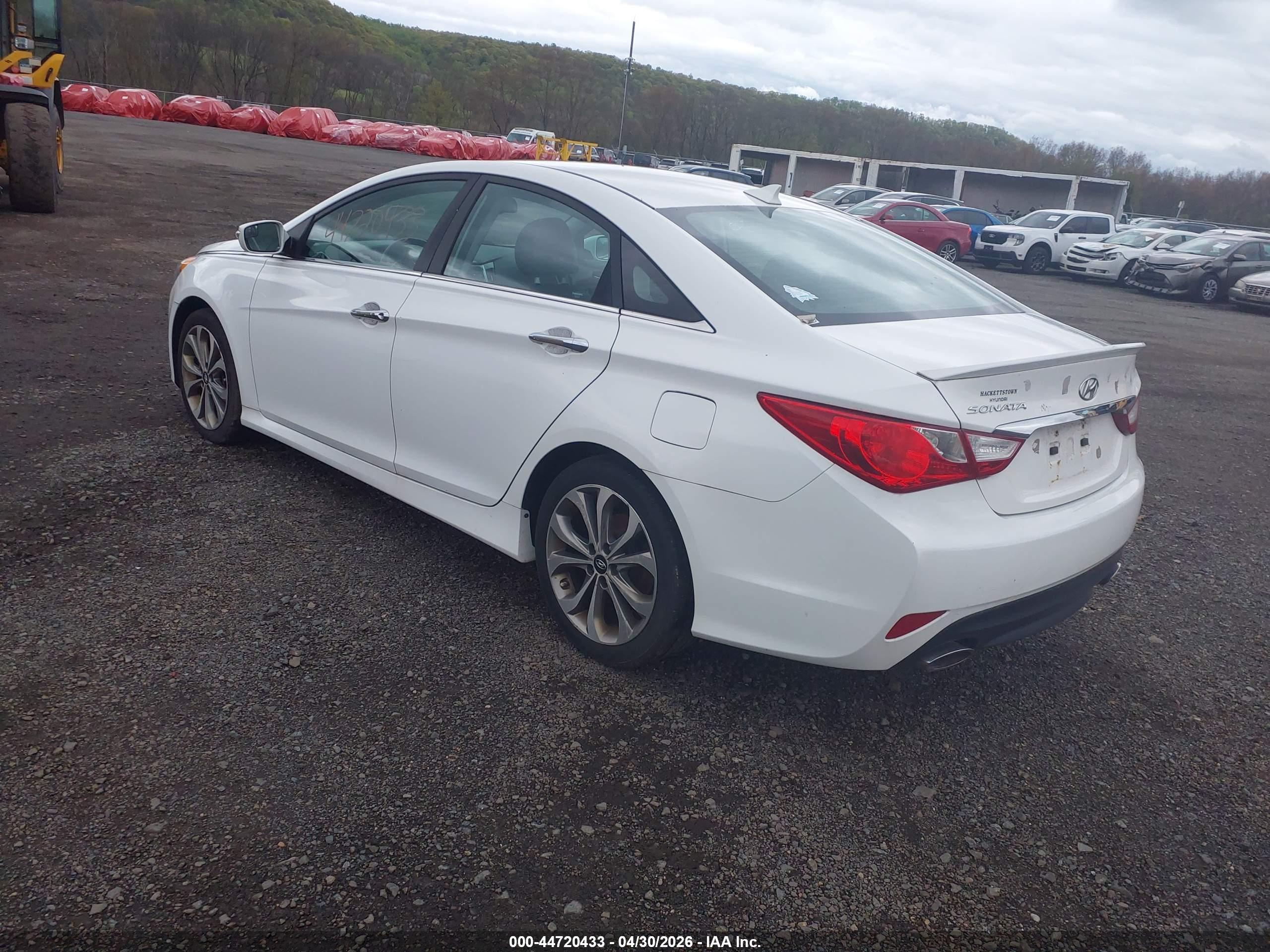 HYUNDAI SONATA image 3